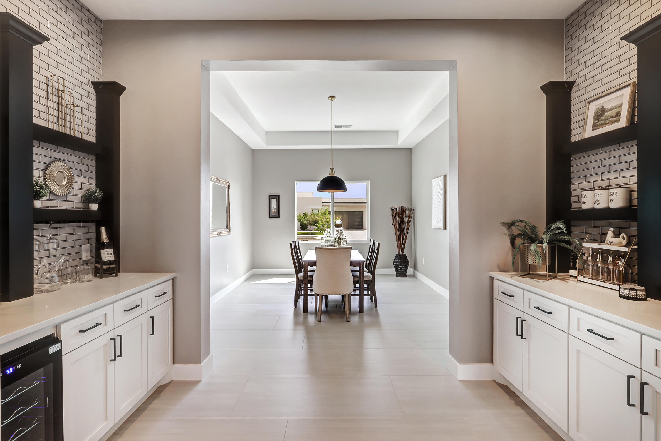 6605 Rim Rock Circle NW