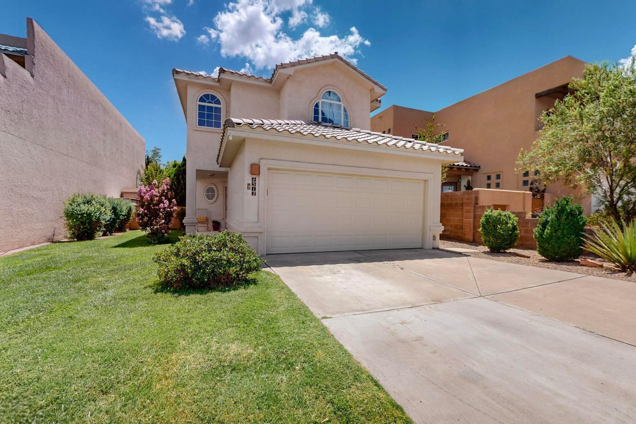 4512 Tres Vistas Road NW