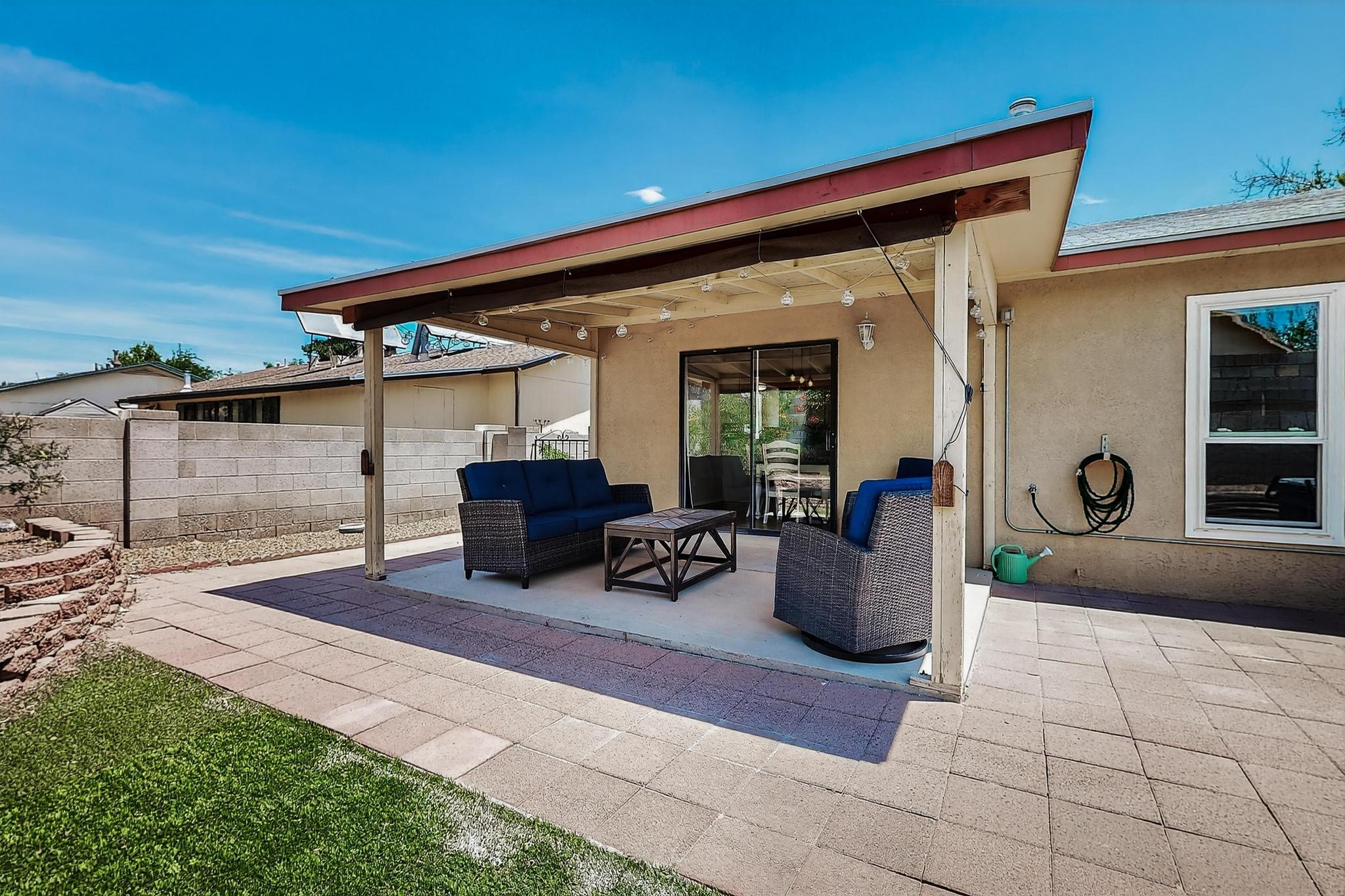 459 WESTERN HILLS Drive SE