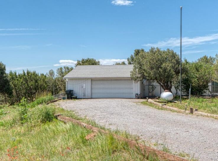 994 MOUNTAIN VALLEY Road