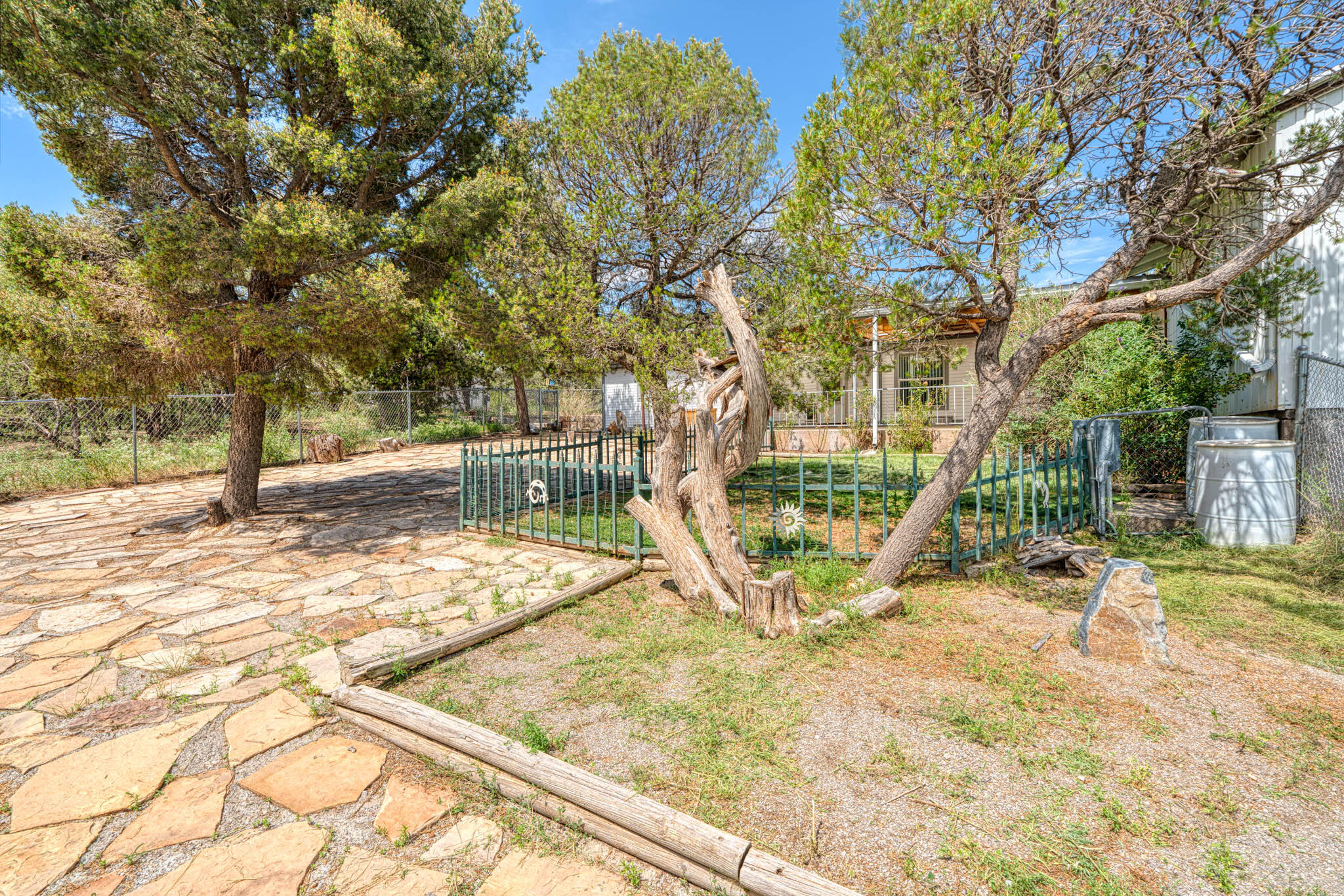 994 MOUNTAIN VALLEY Road