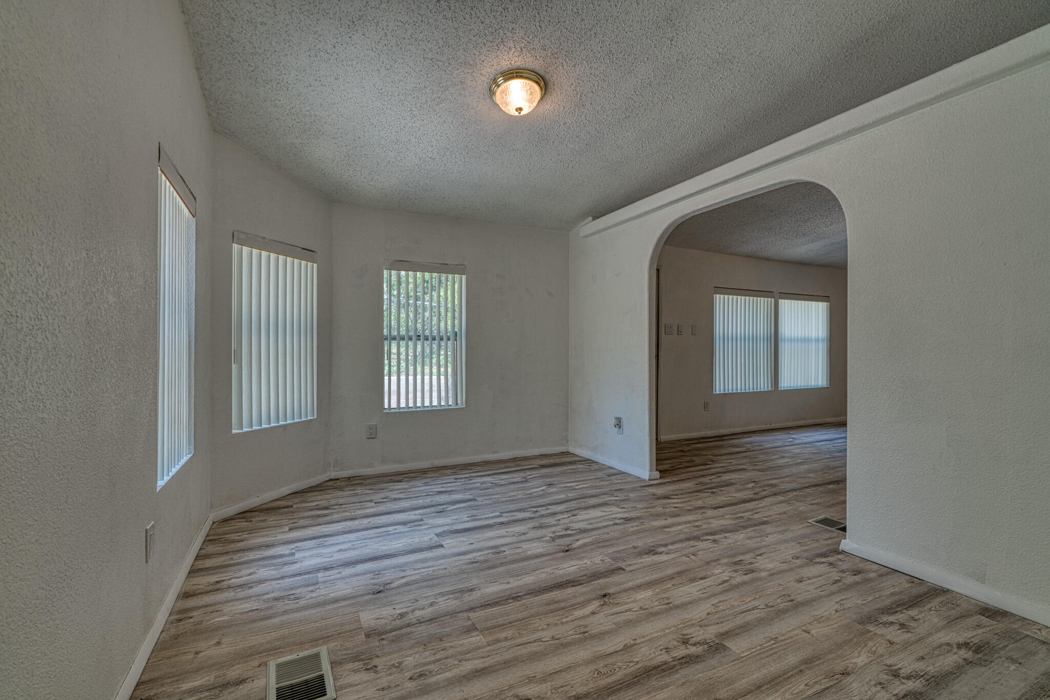 994 MOUNTAIN VALLEY Road