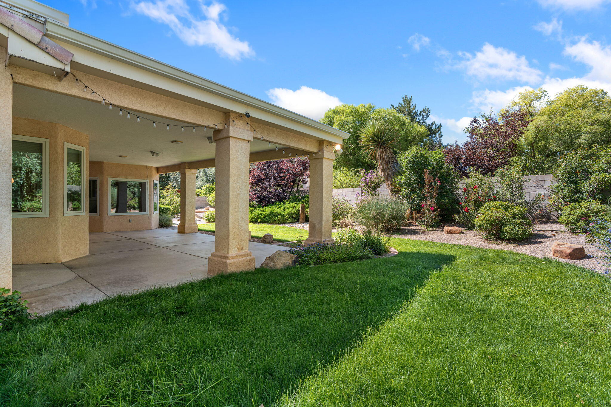 12405 ROYAL OAK Court NE