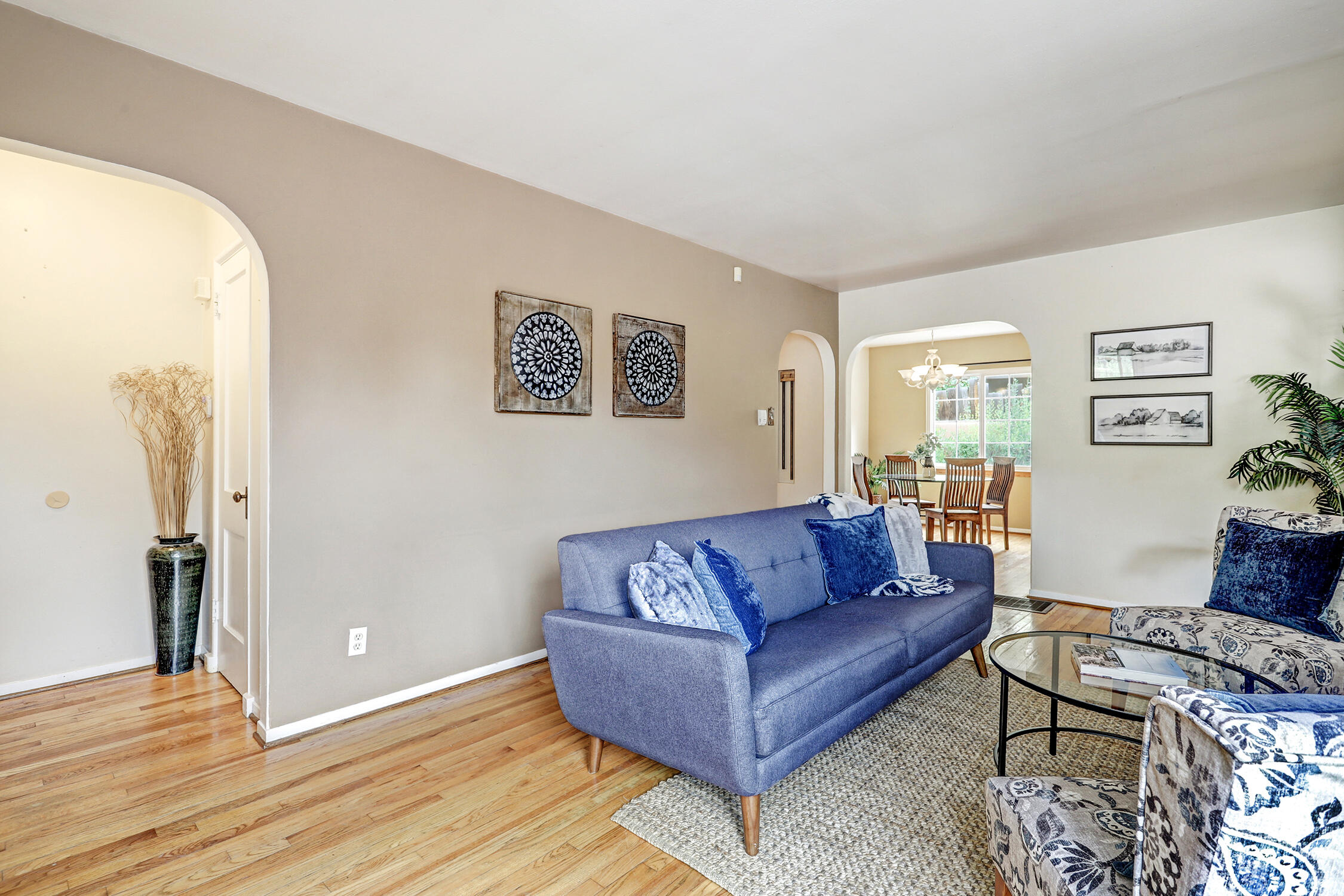 414 CHACOMA Place SW