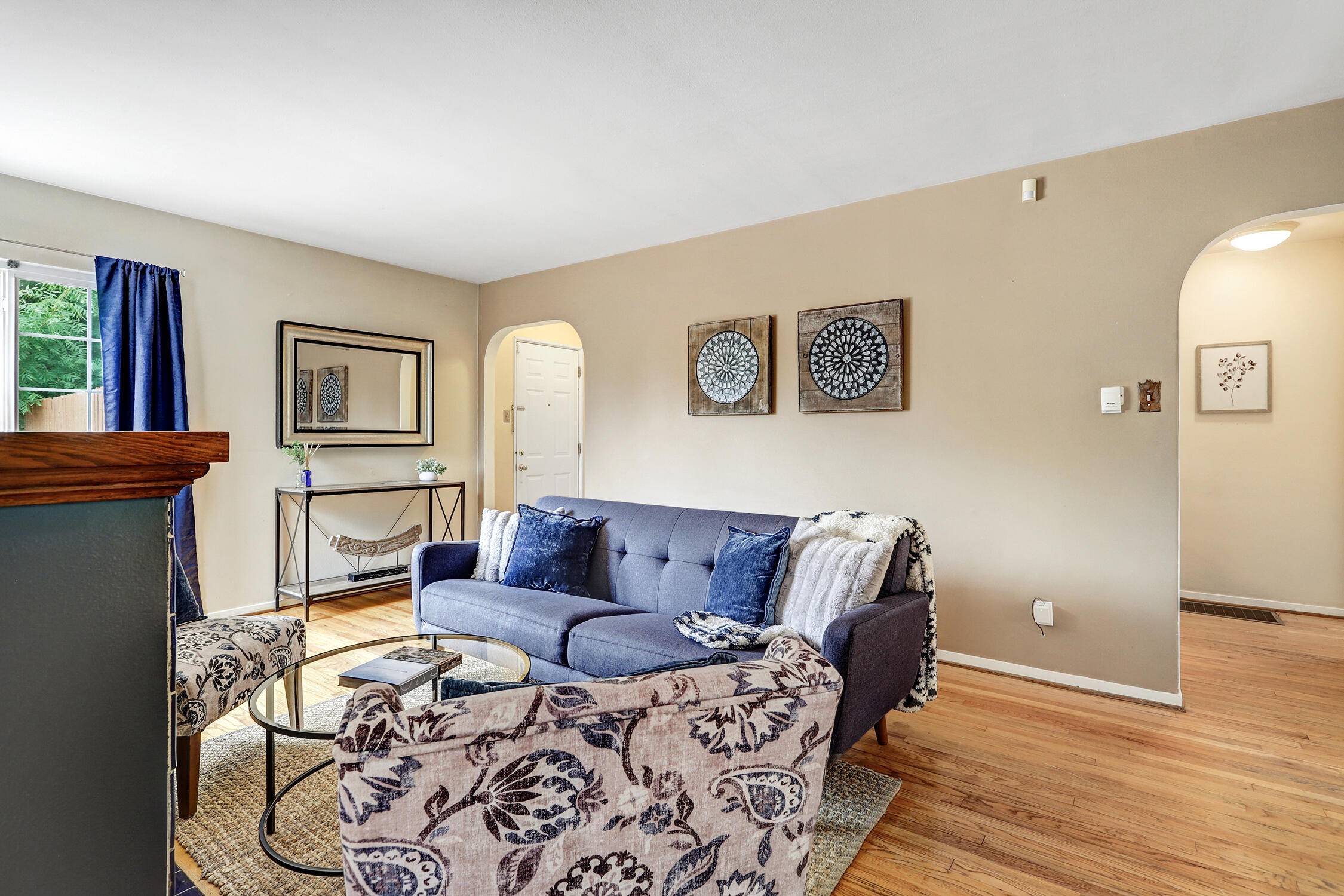 414 CHACOMA Place SW