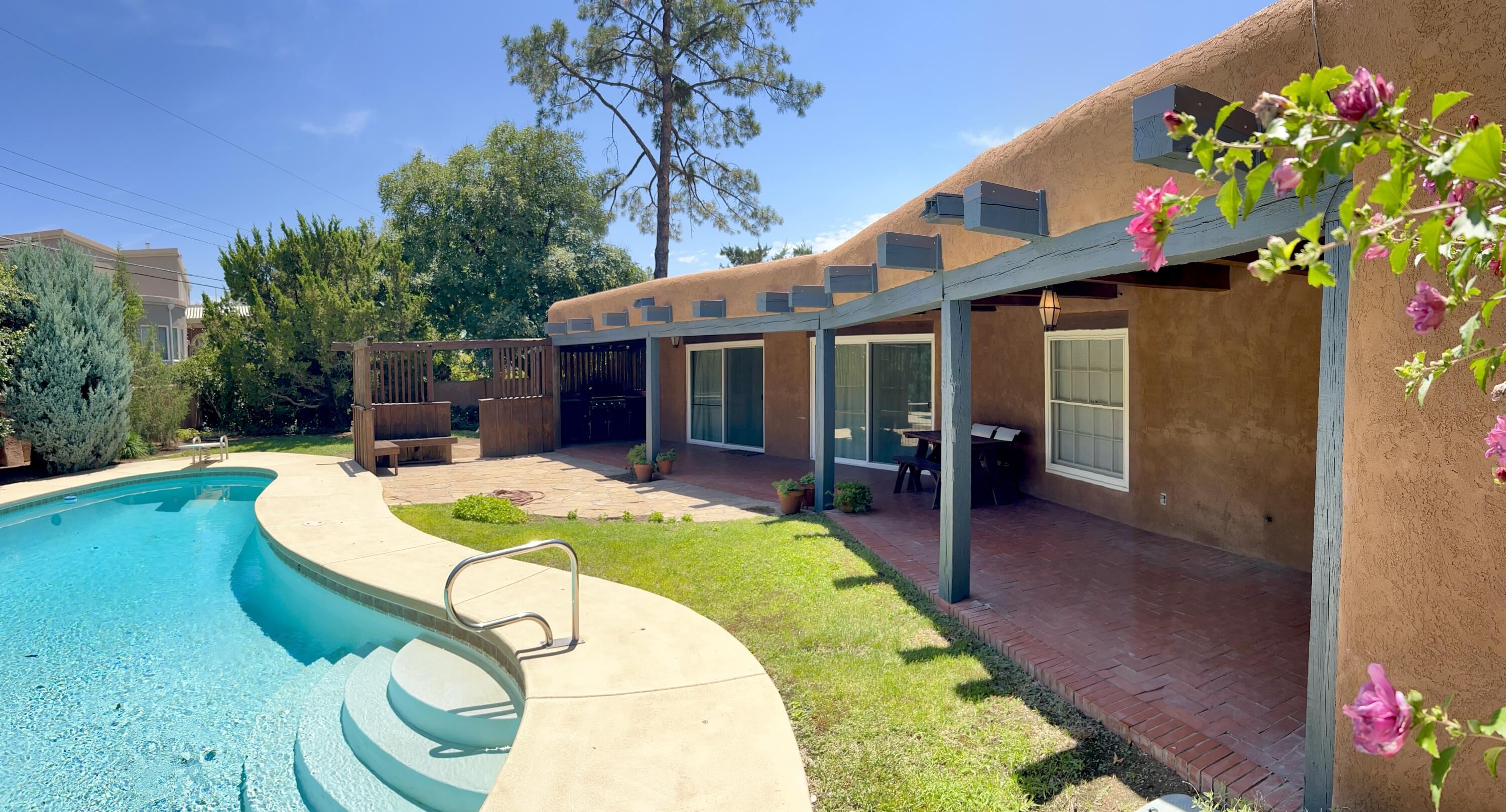 1920 MORNINGSIDE Drive NE