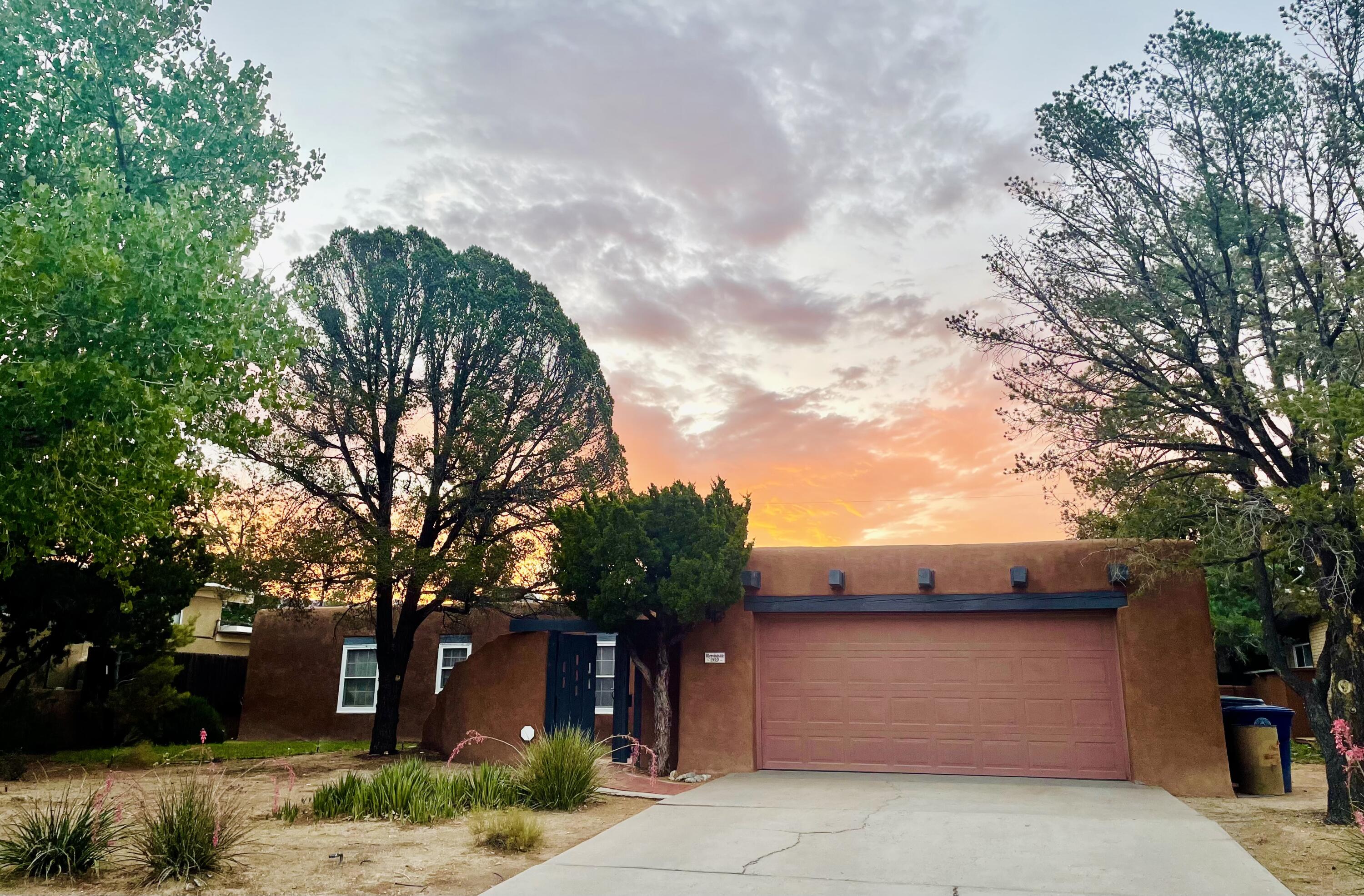1920 MORNINGSIDE Drive NE