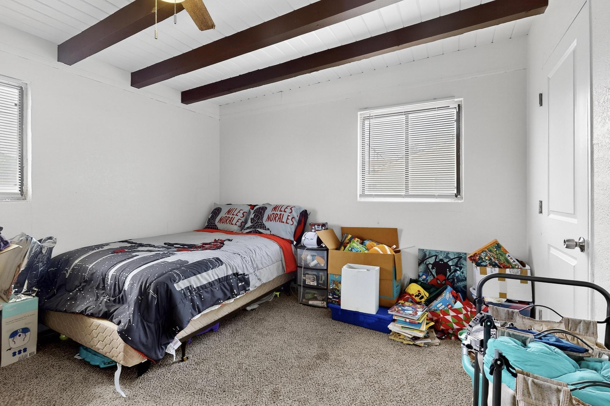 407 DALLAS Street NE