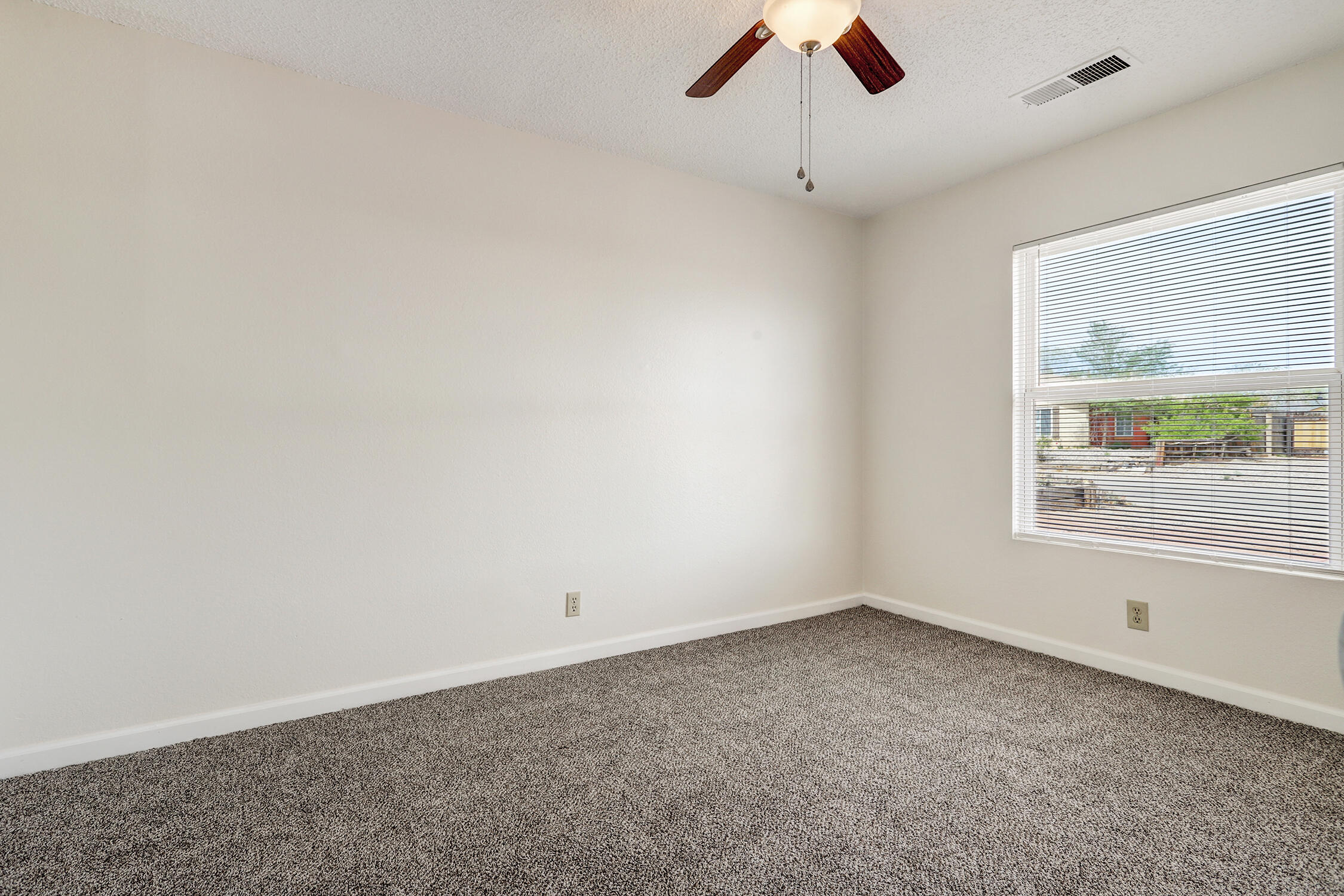 175 DARLENE Road SE