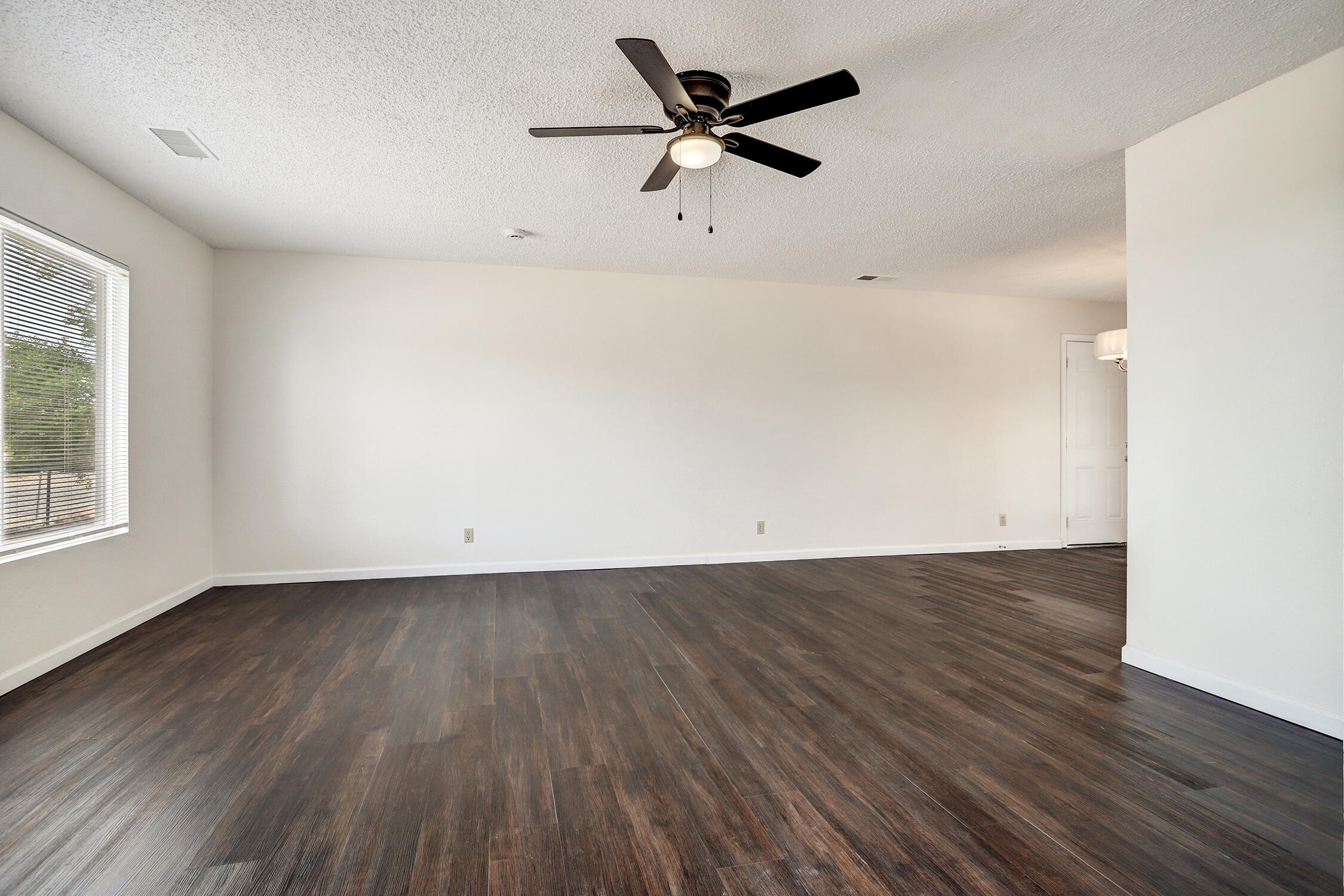 175 DARLENE Road SE