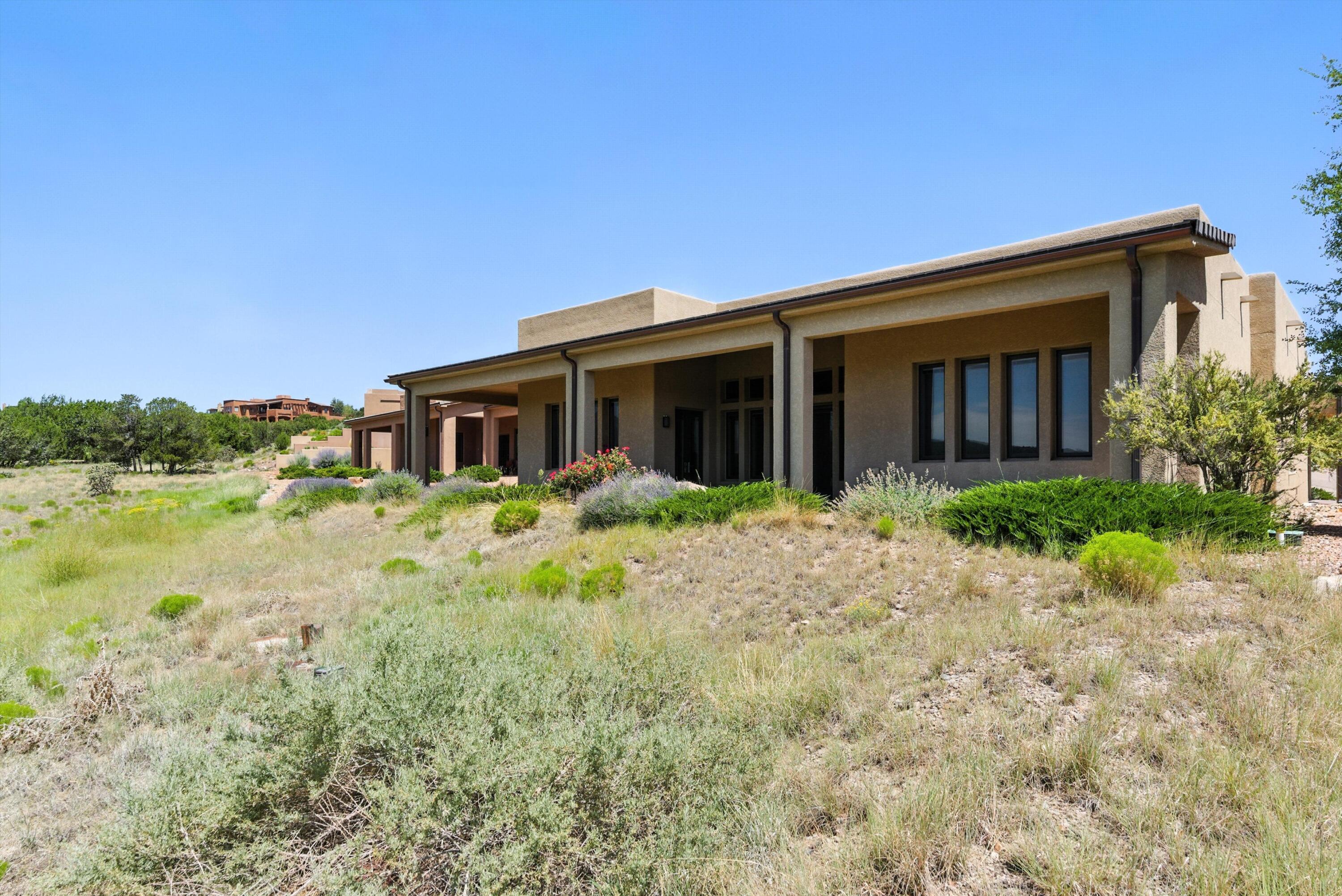 29 Hogan Ct Court