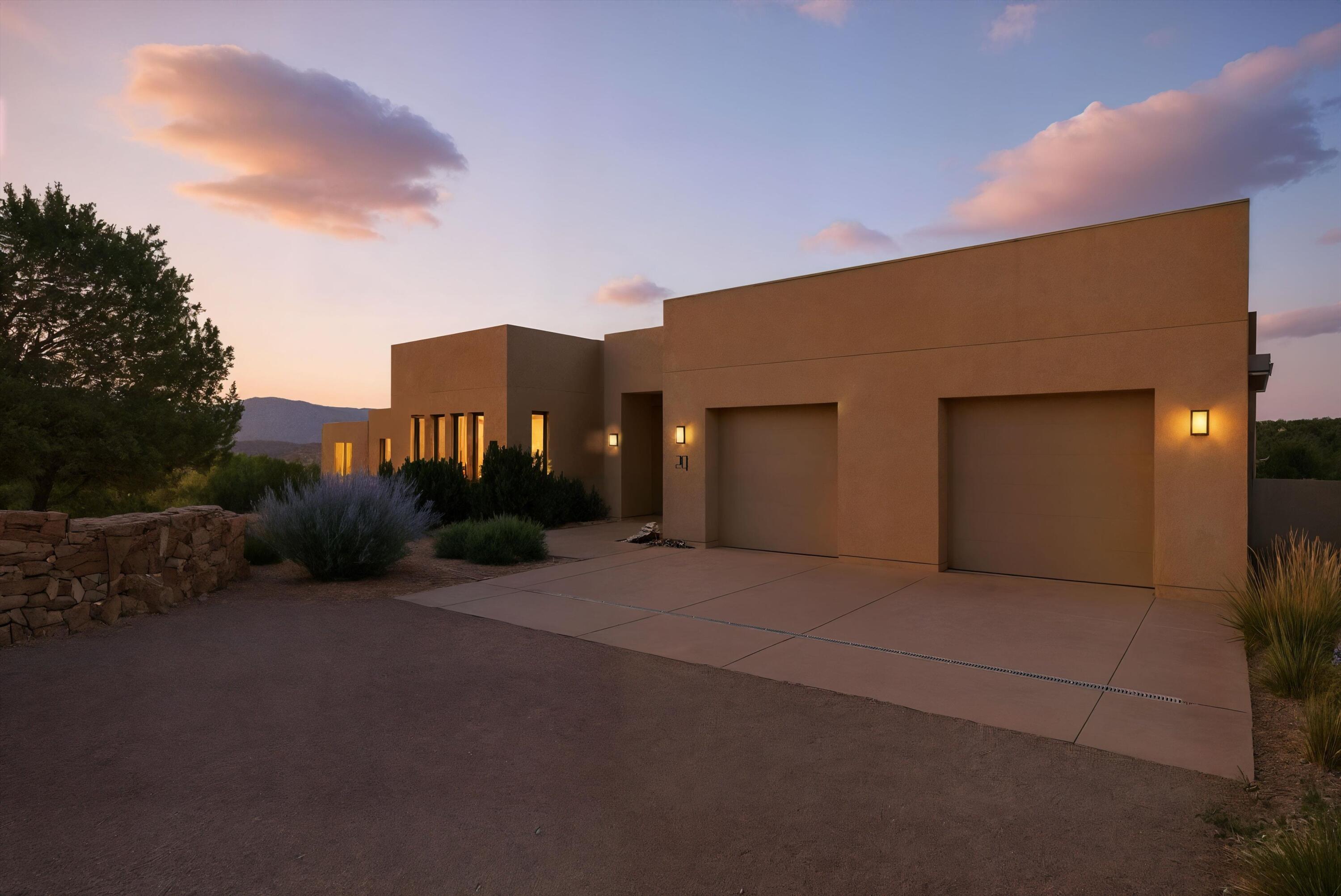29 Hogan Ct Court