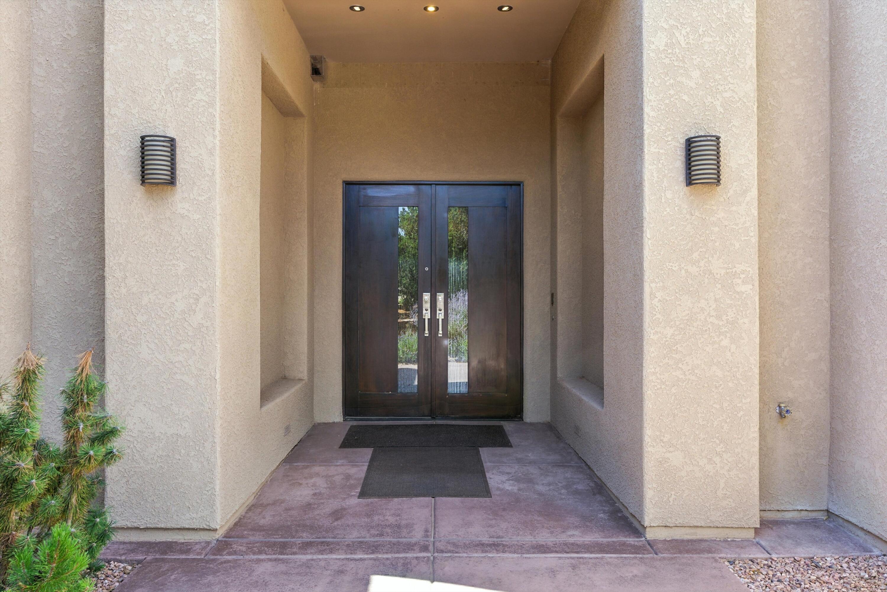 29 Hogan Ct Court