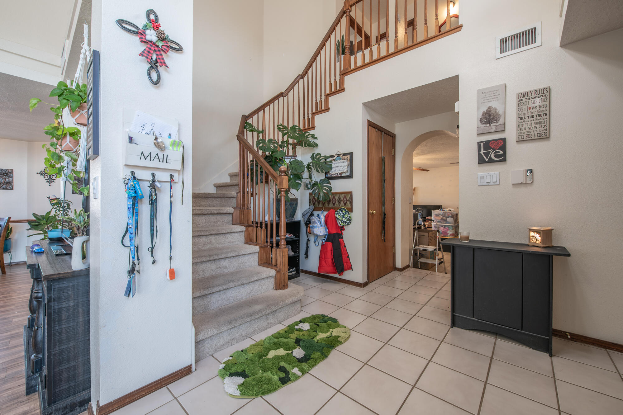 2472 MANZANO Loop NE
