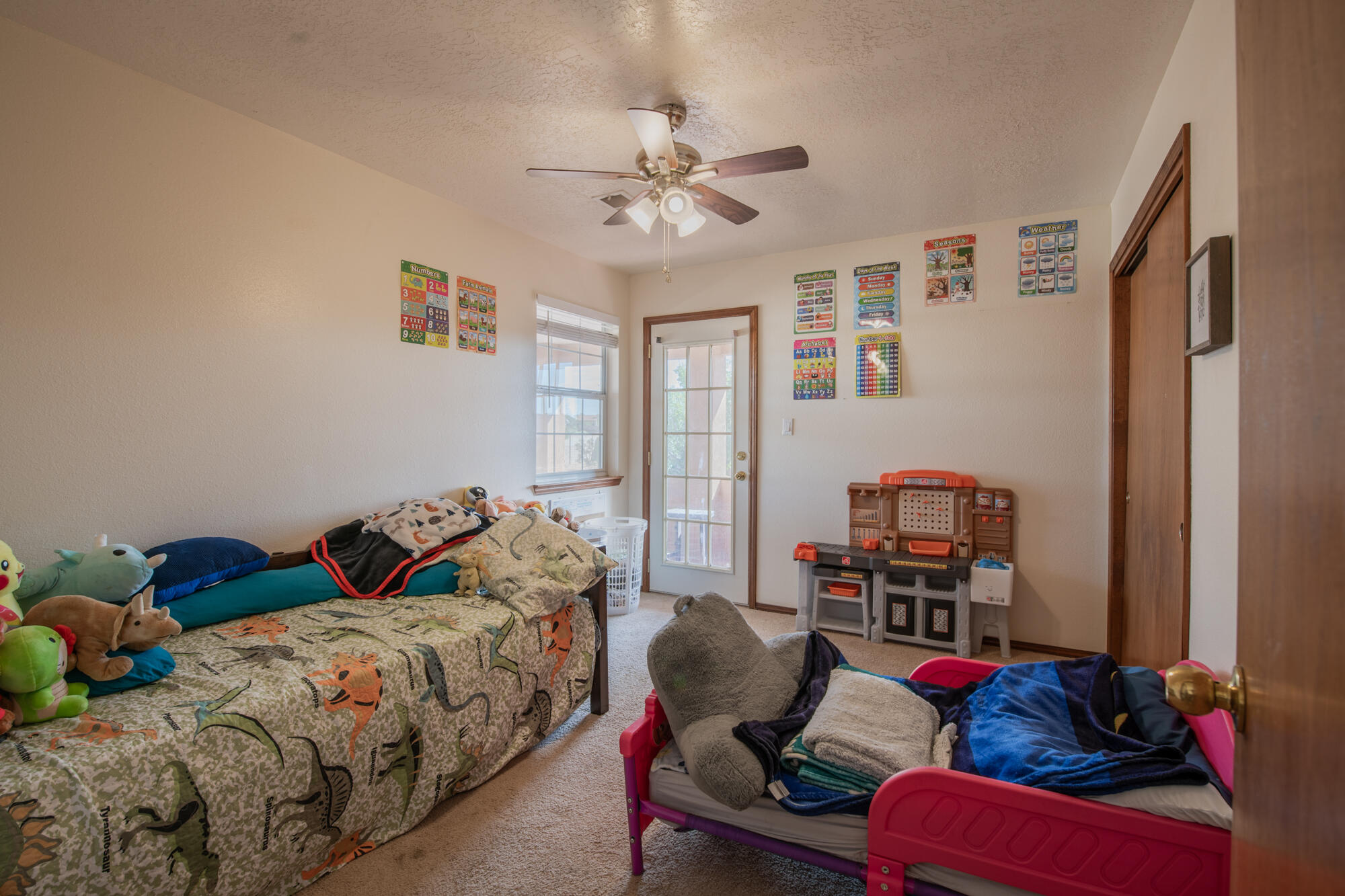 2472 MANZANO Loop NE