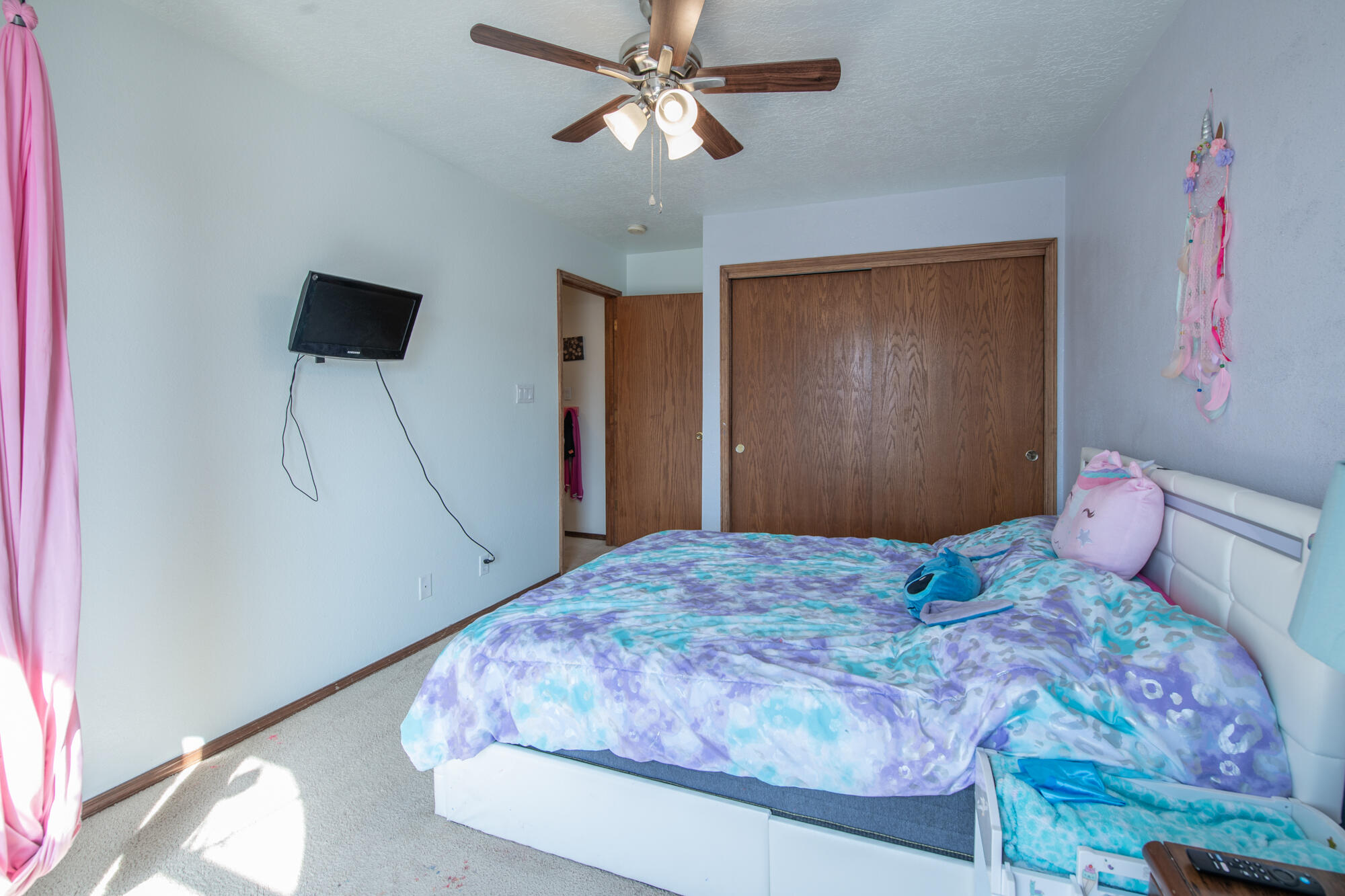 2472 MANZANO Loop NE