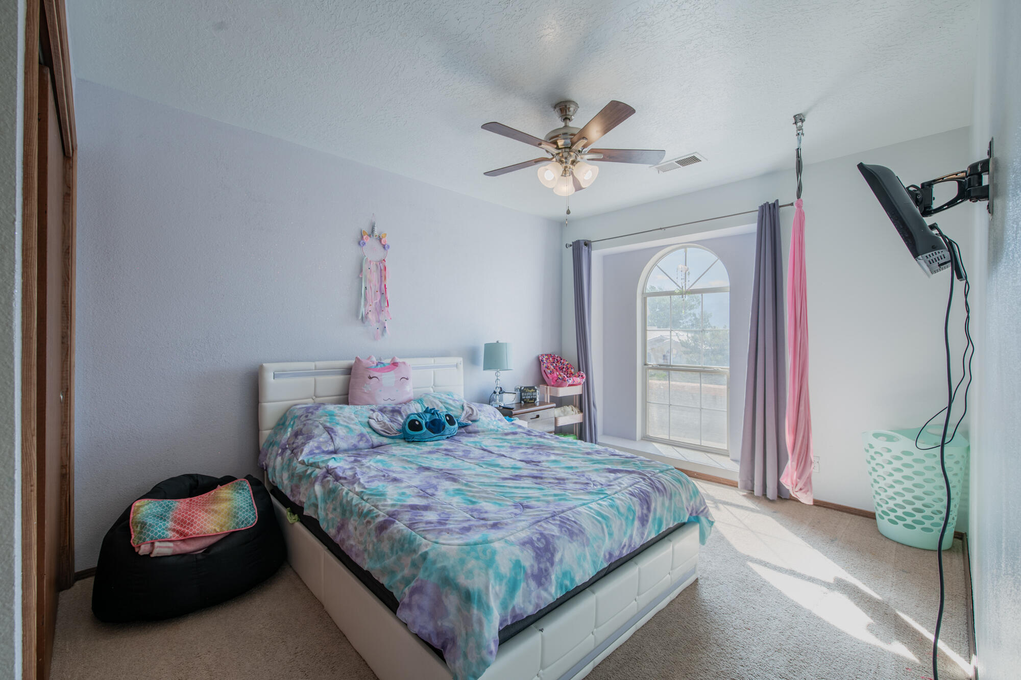 2472 MANZANO Loop NE