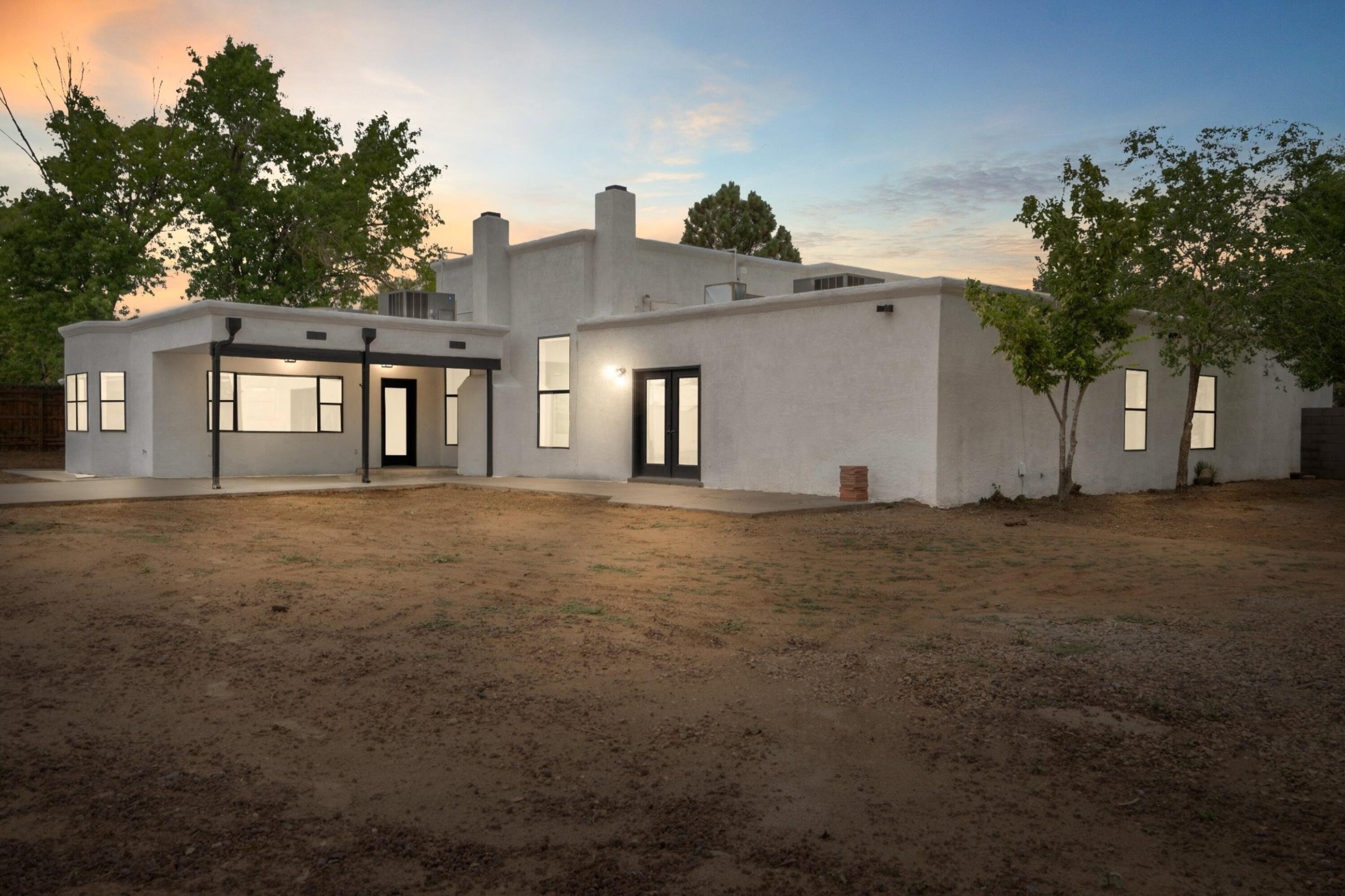 3900 SAINT ANDREWS Drive SE