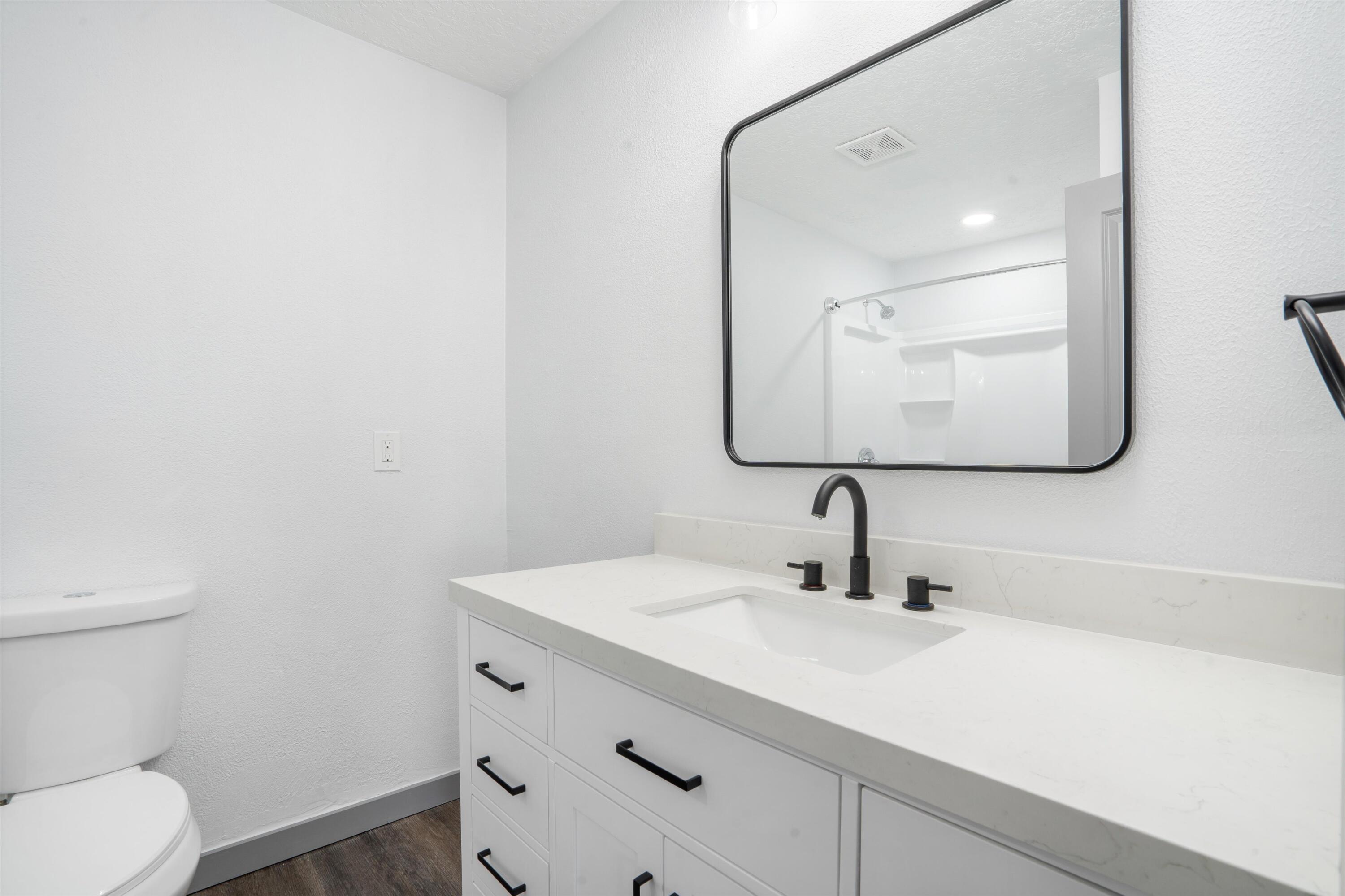 3900 SAINT ANDREWS Drive SE