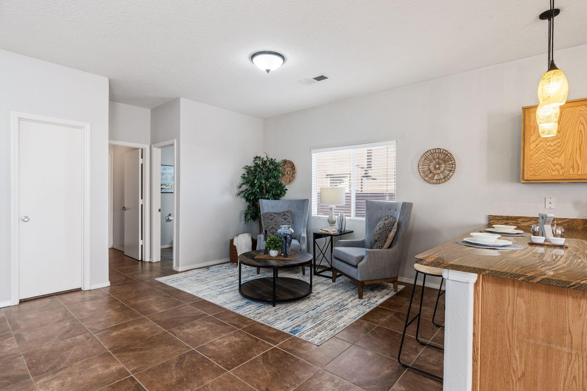 7564 CRICKET HILL Drive NE