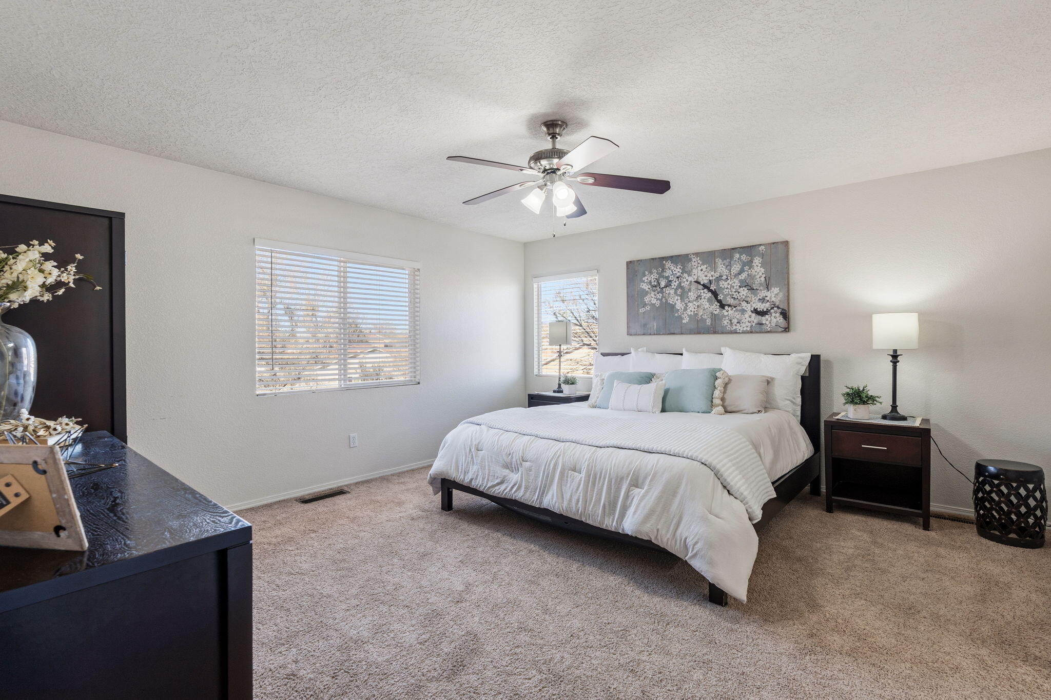 7564 CRICKET HILL Drive NE