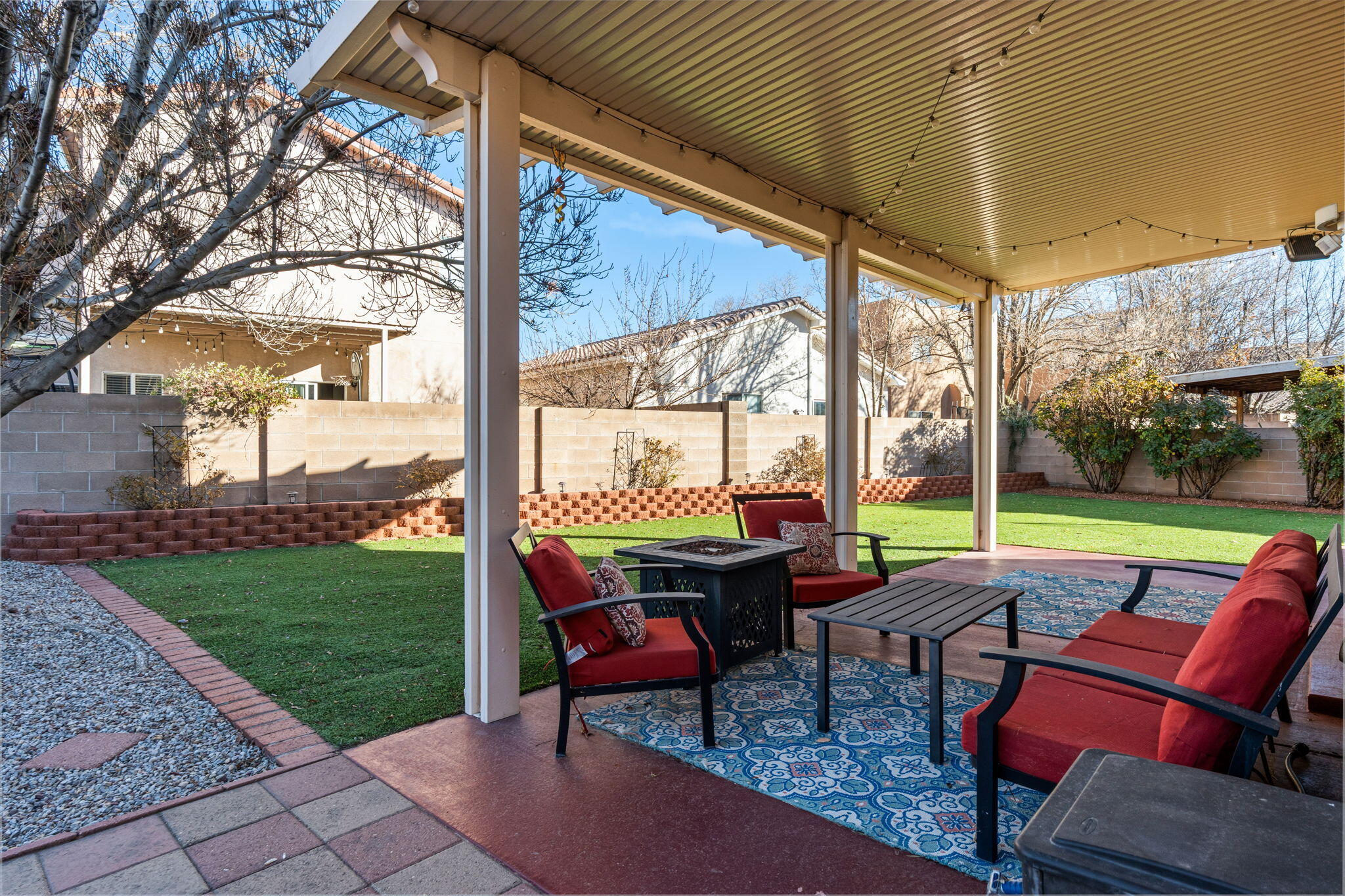 7564 CRICKET HILL Drive NE