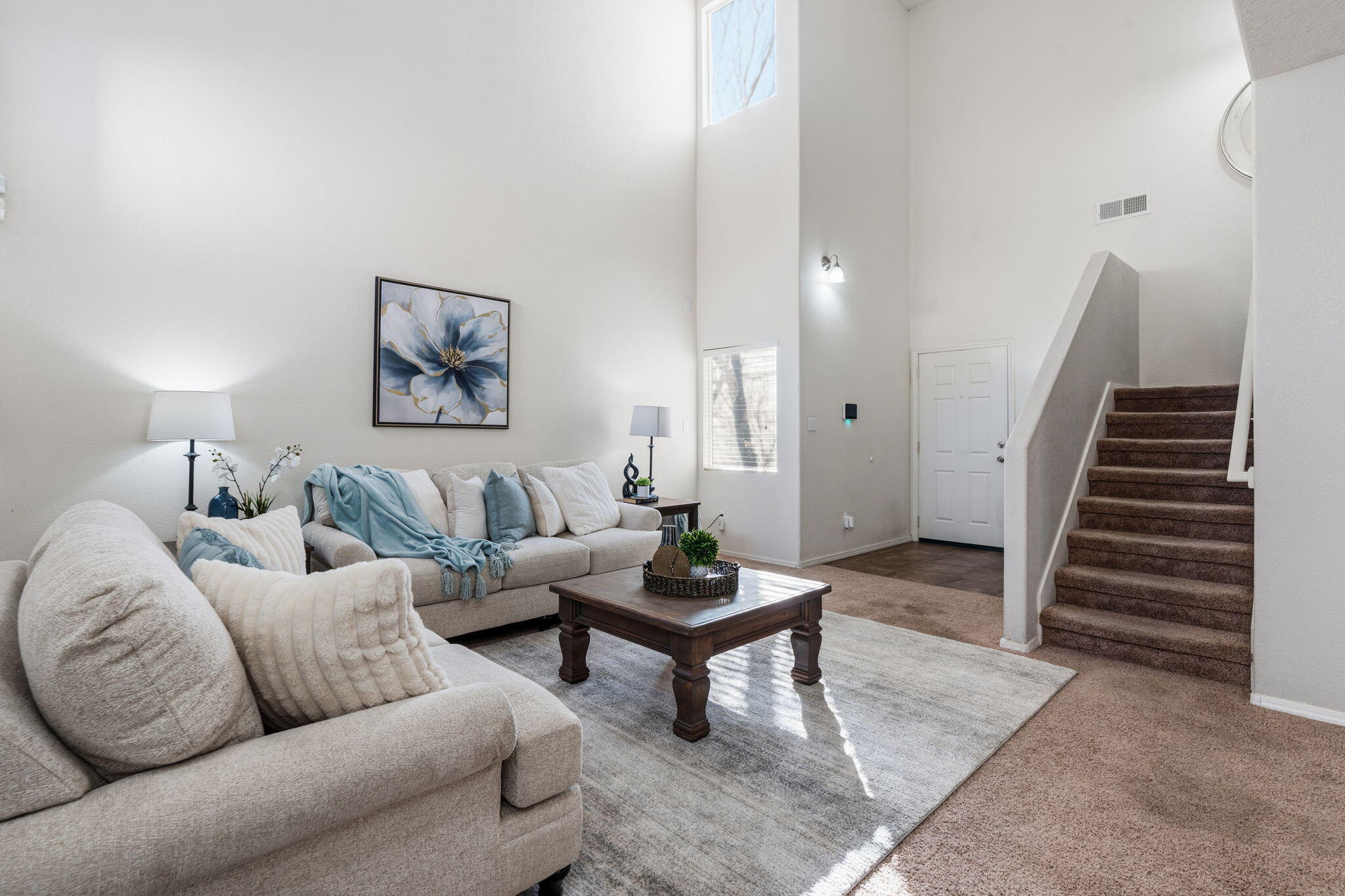 7564 CRICKET HILL Drive NE