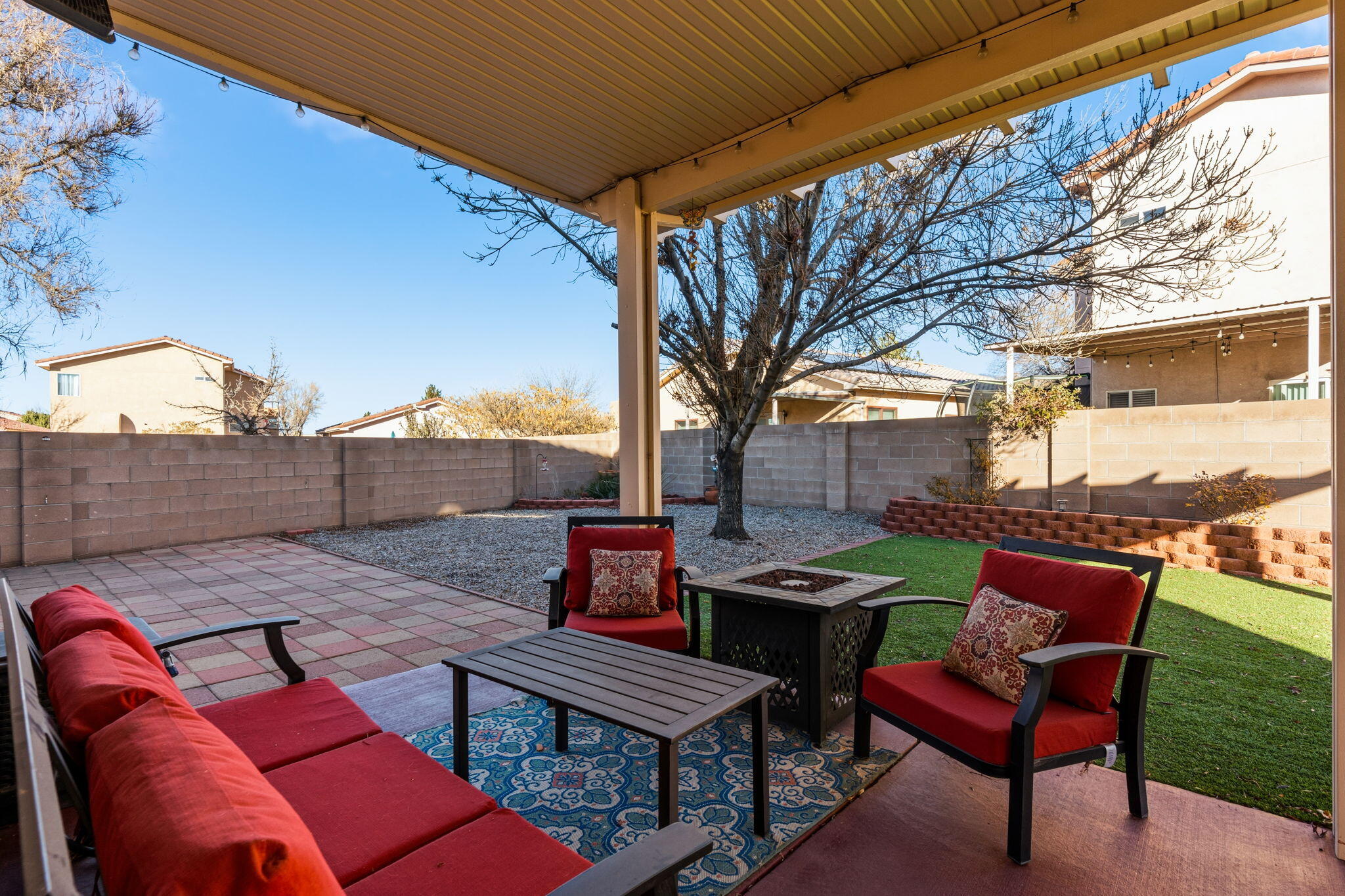 7564 CRICKET HILL Drive NE