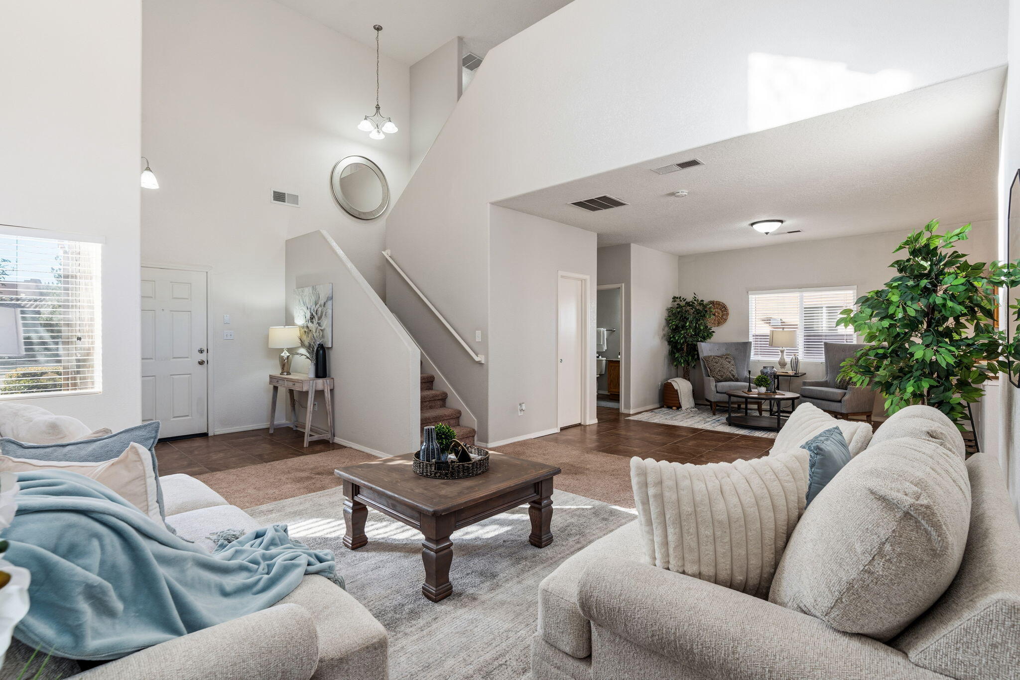 7564 CRICKET HILL Drive NE