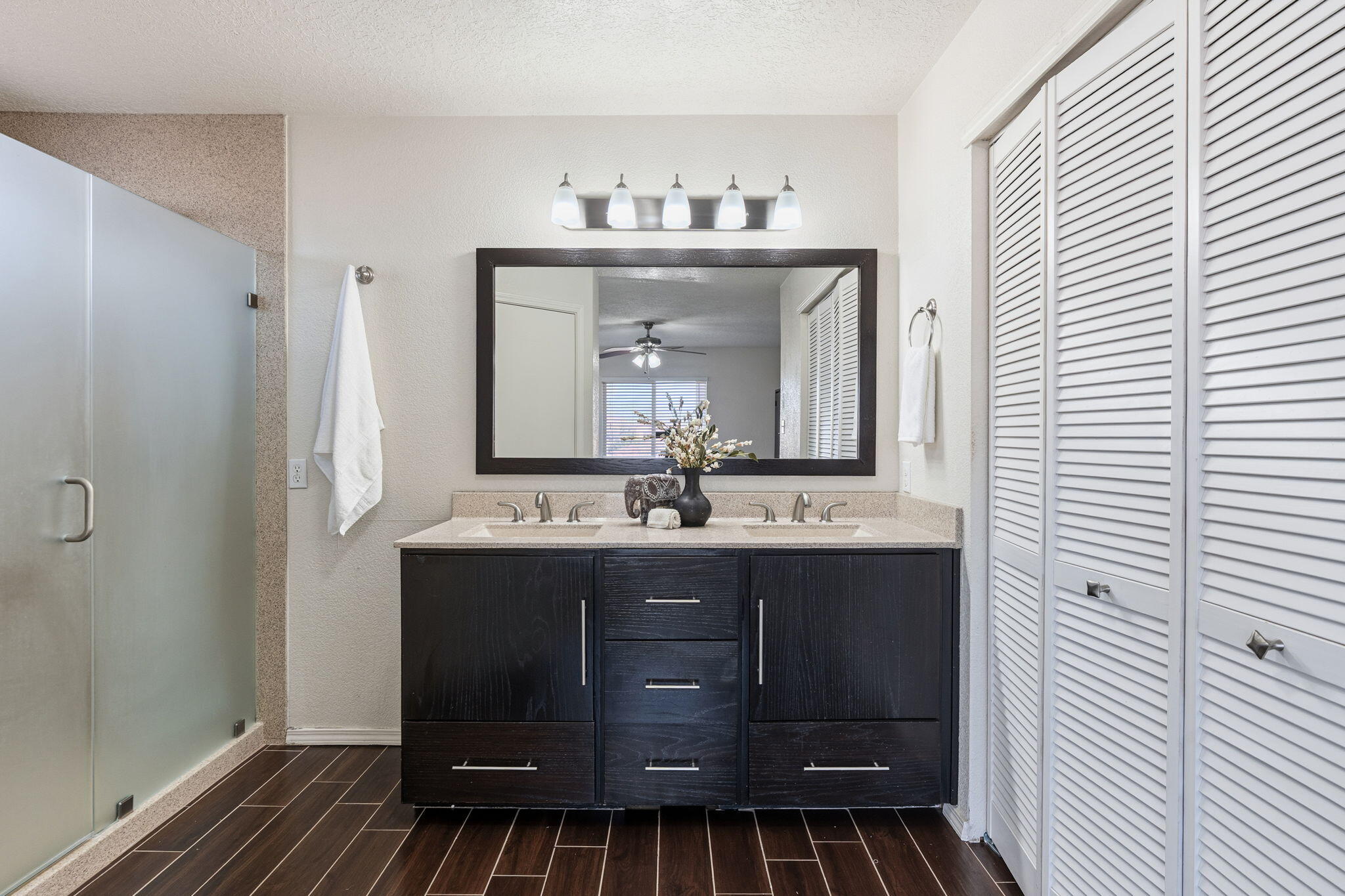 7564 CRICKET HILL Drive NE