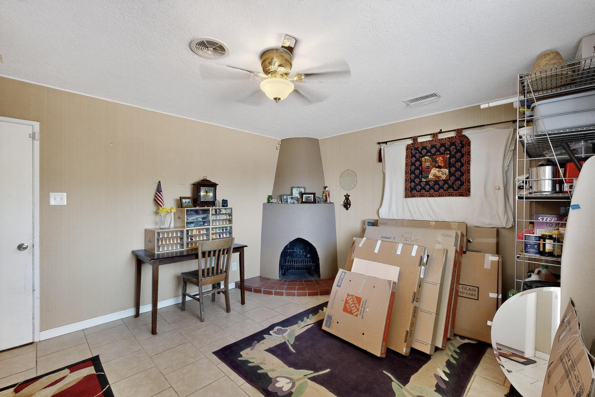 3810 VERANDA Road NE