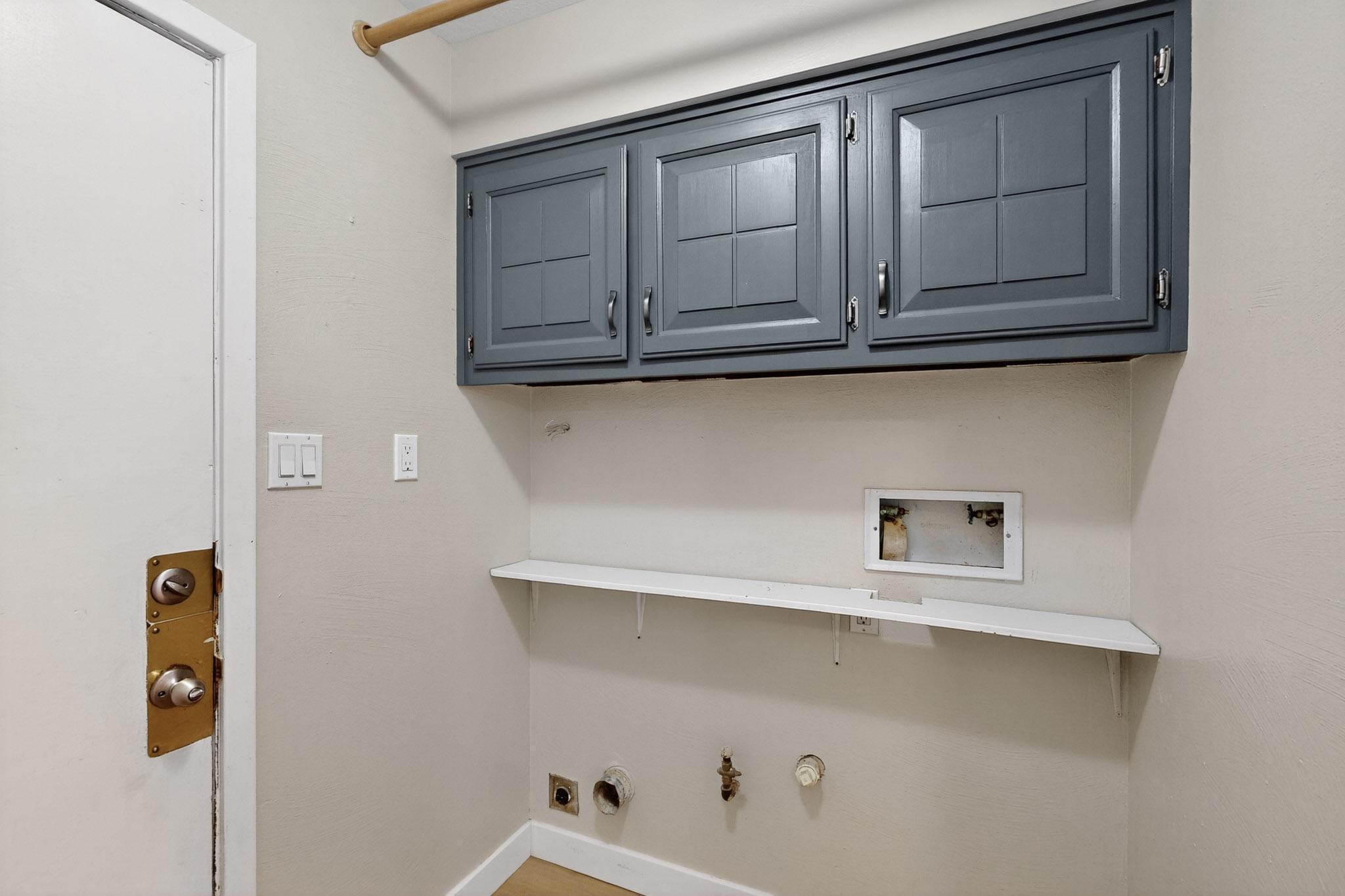 1109 PAISANO Street NE