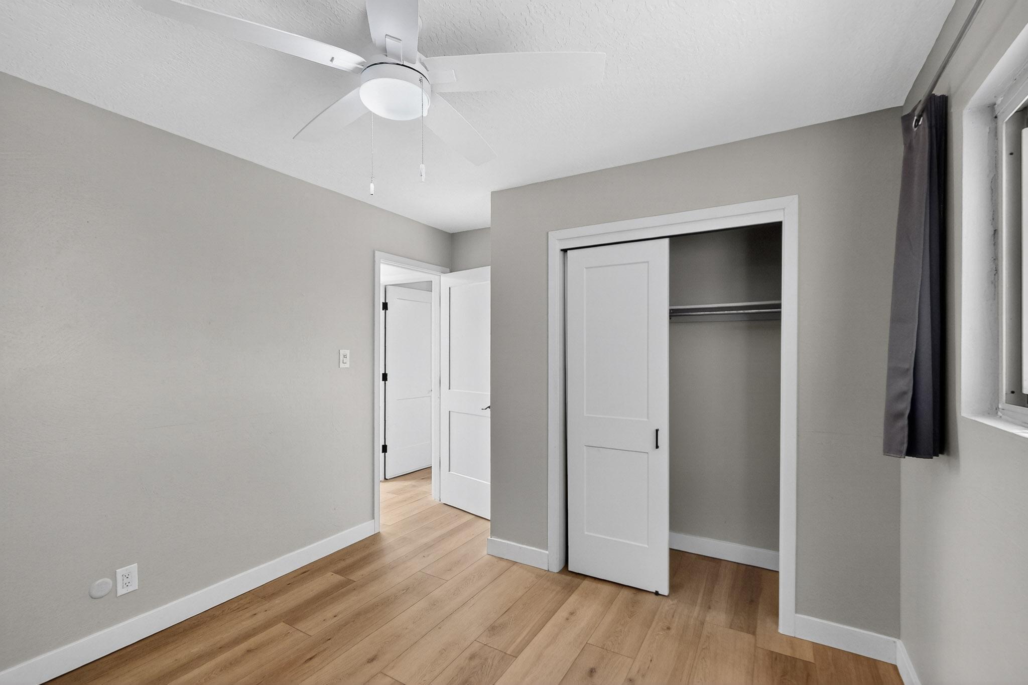 1109 PAISANO Street NE