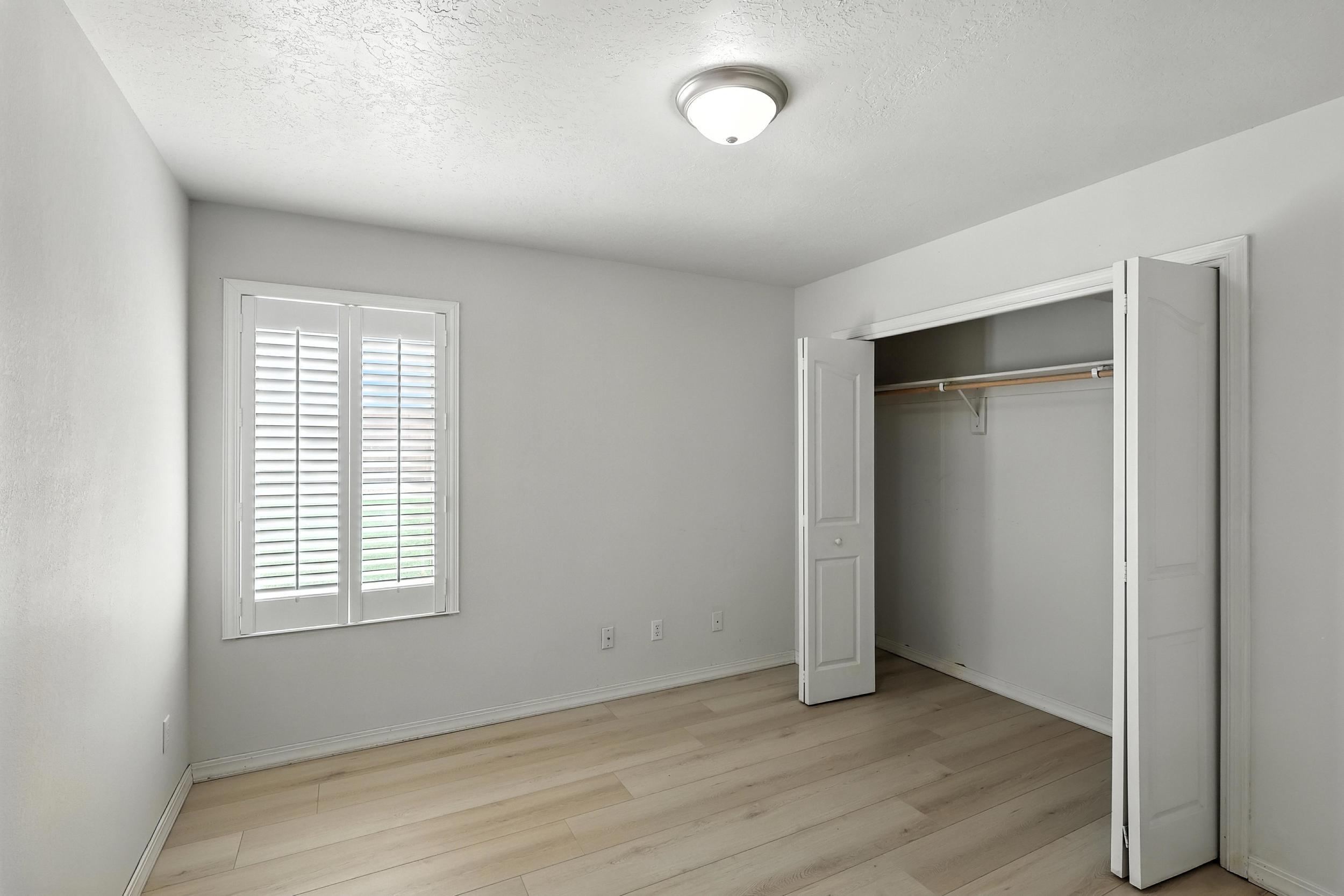 109 JARVIS Place
