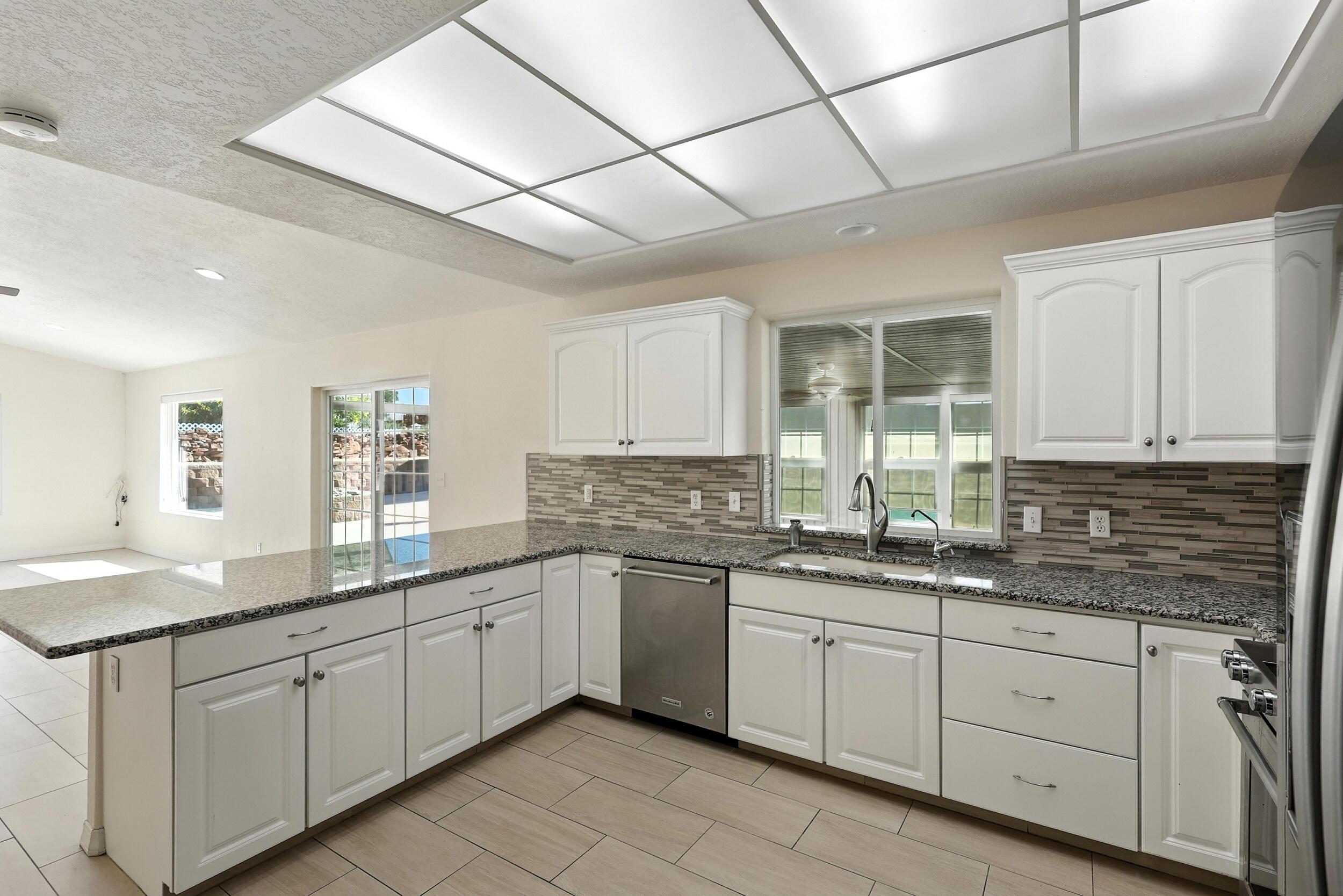 109 JARVIS Place