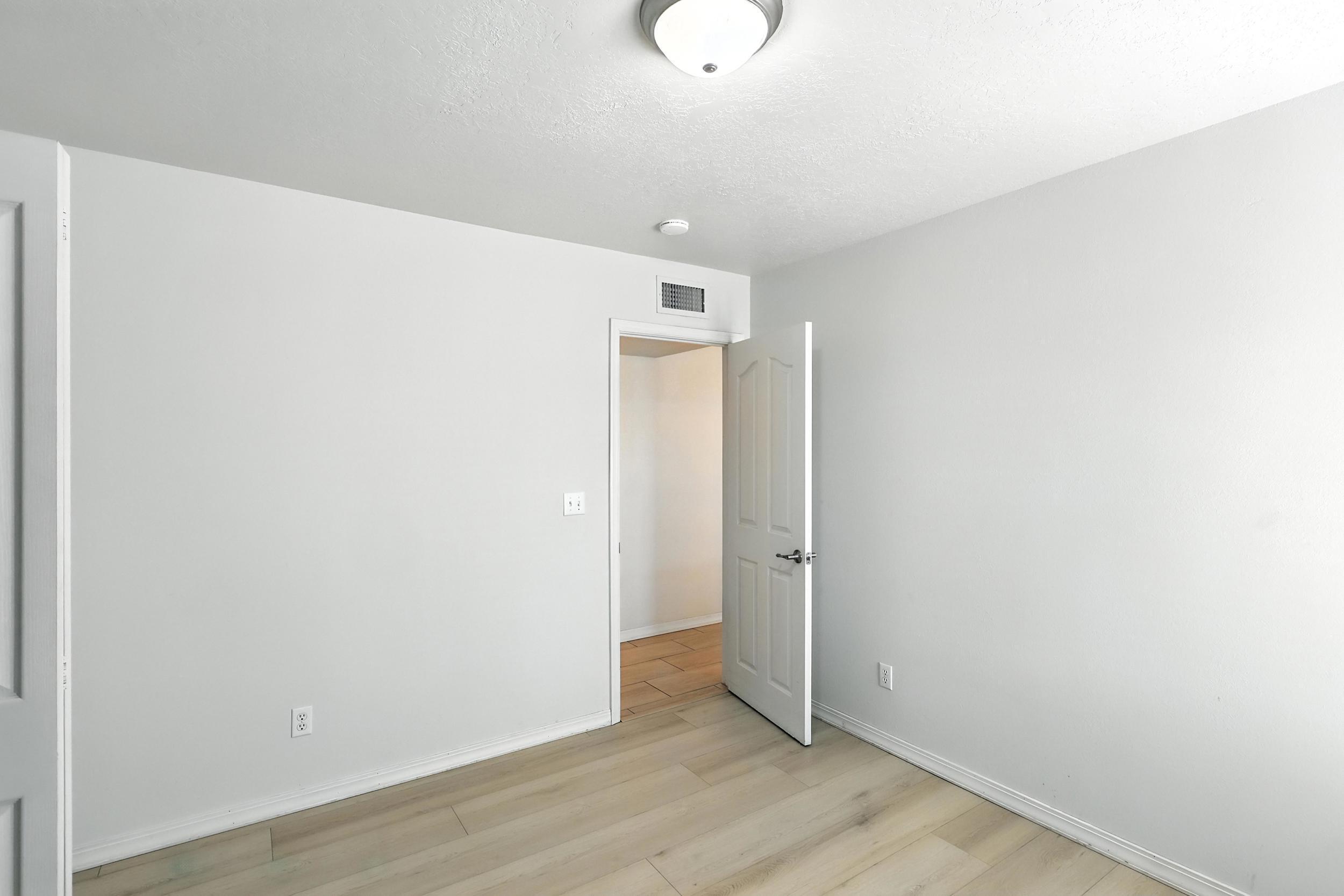 109 JARVIS Place