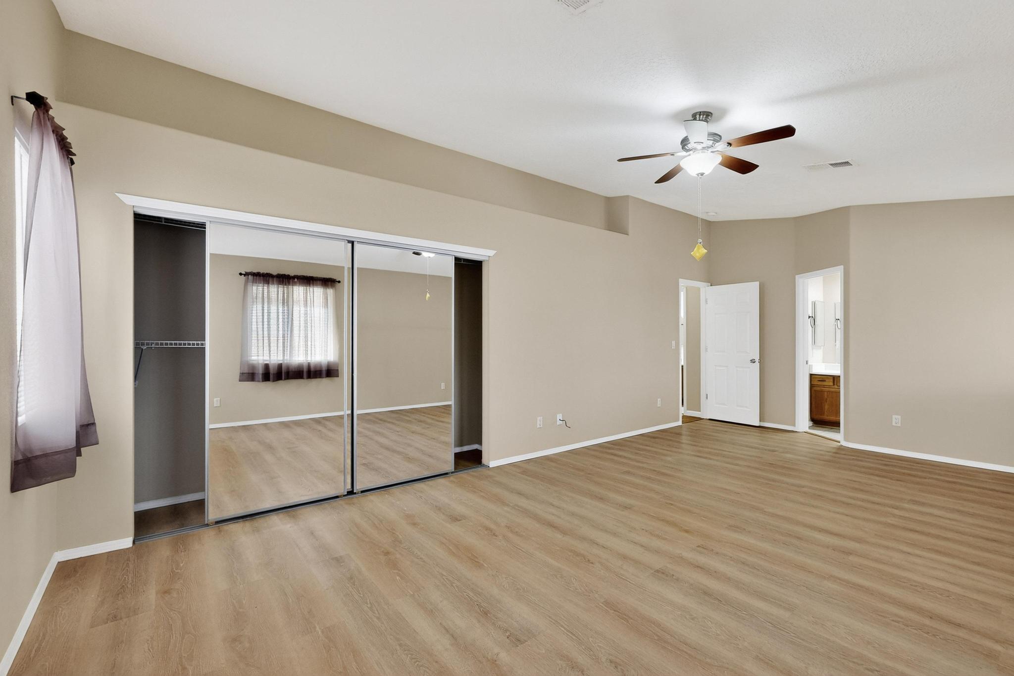 7808 AUTUMN CANYON Road SW