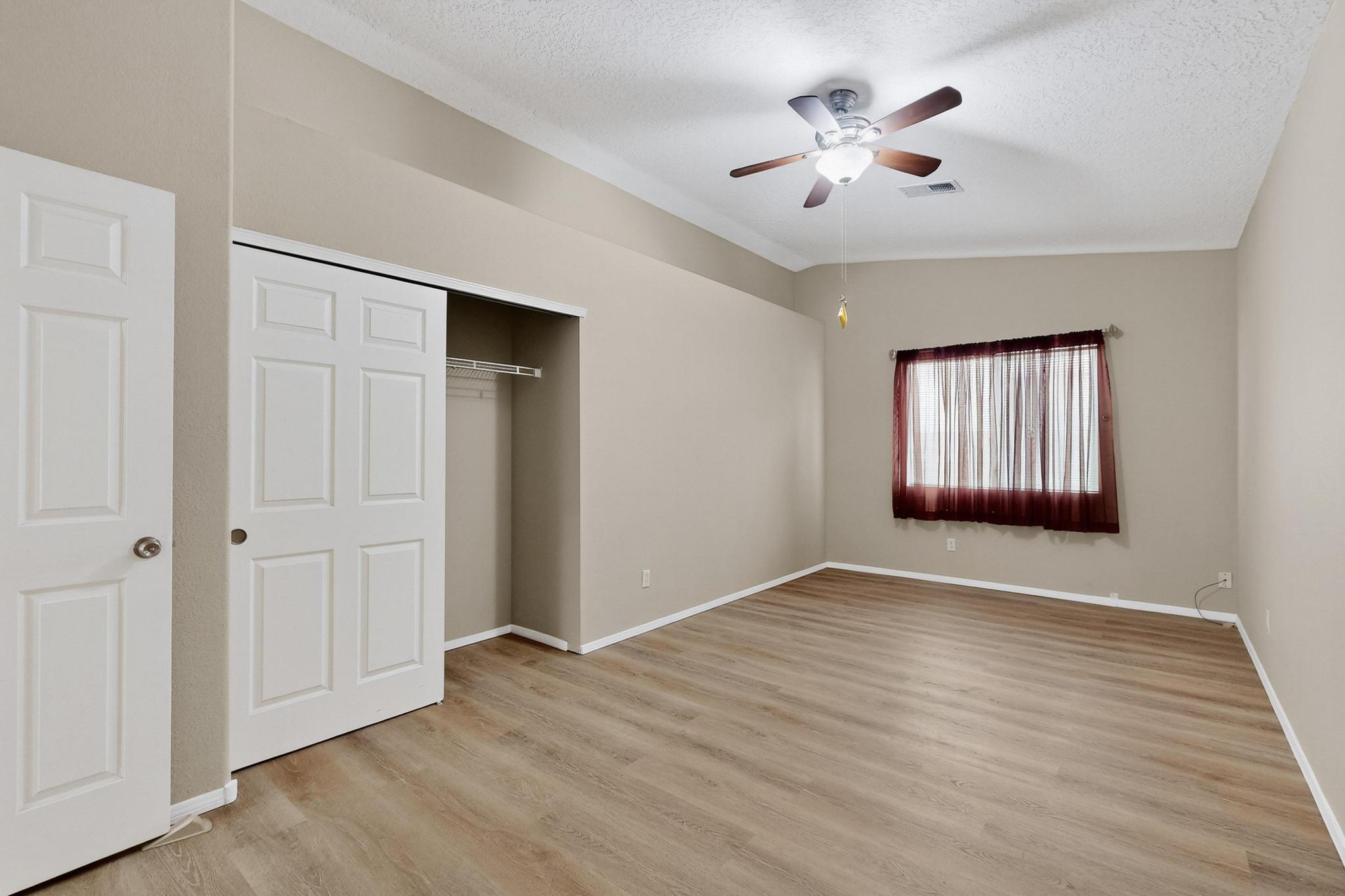 7808 AUTUMN CANYON Road SW