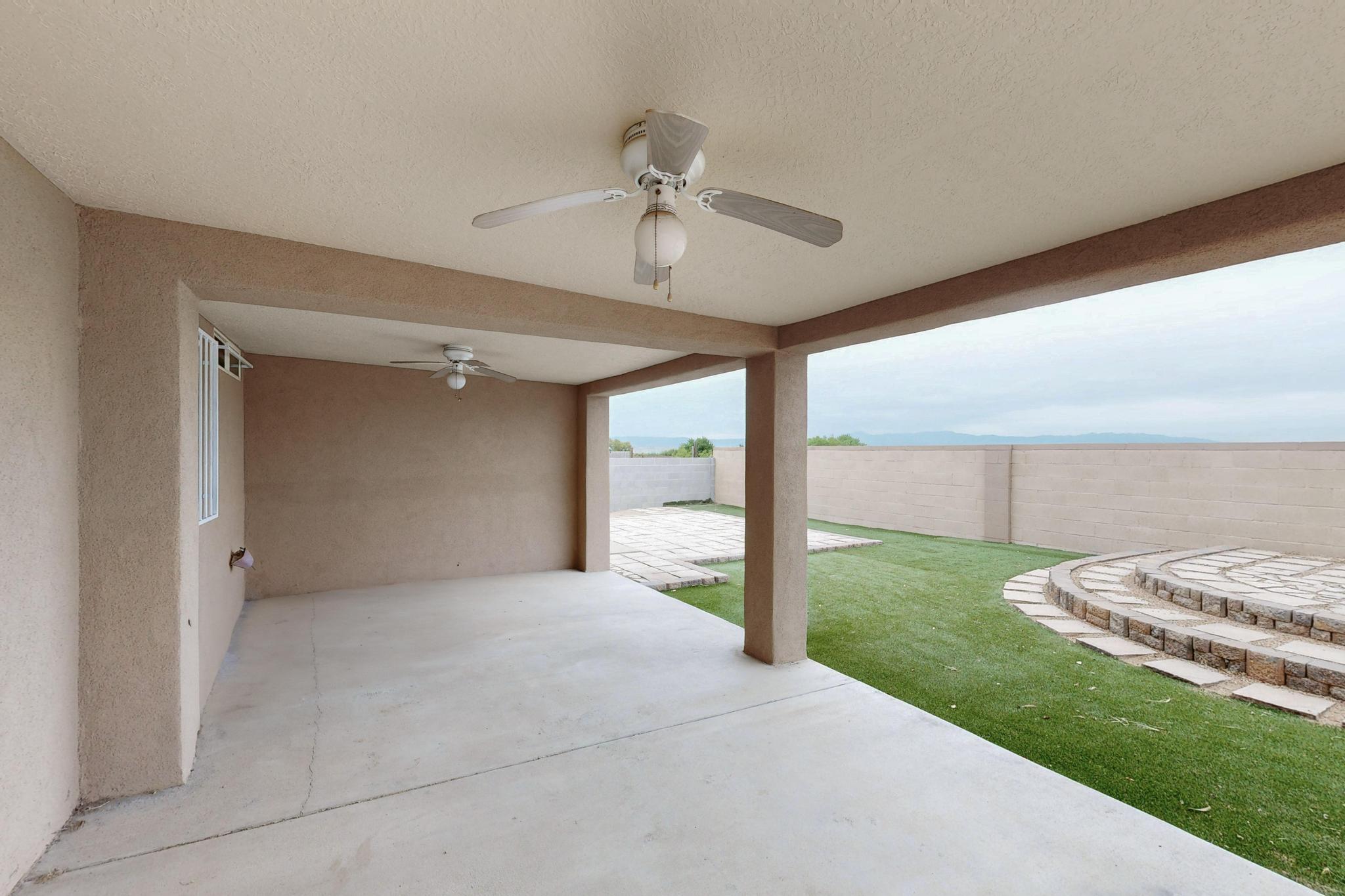 7808 AUTUMN CANYON Road SW