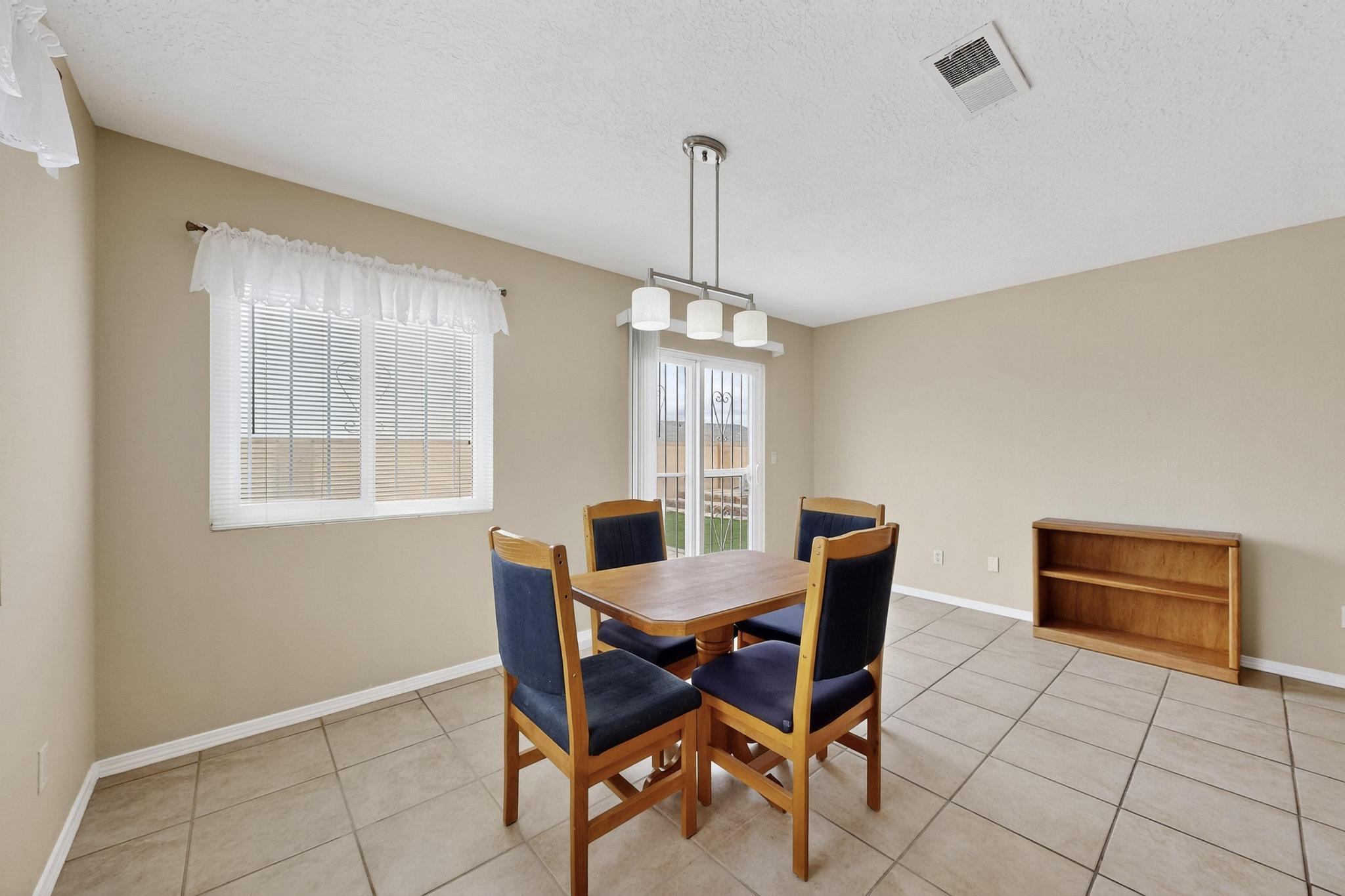 7808 AUTUMN CANYON Road SW