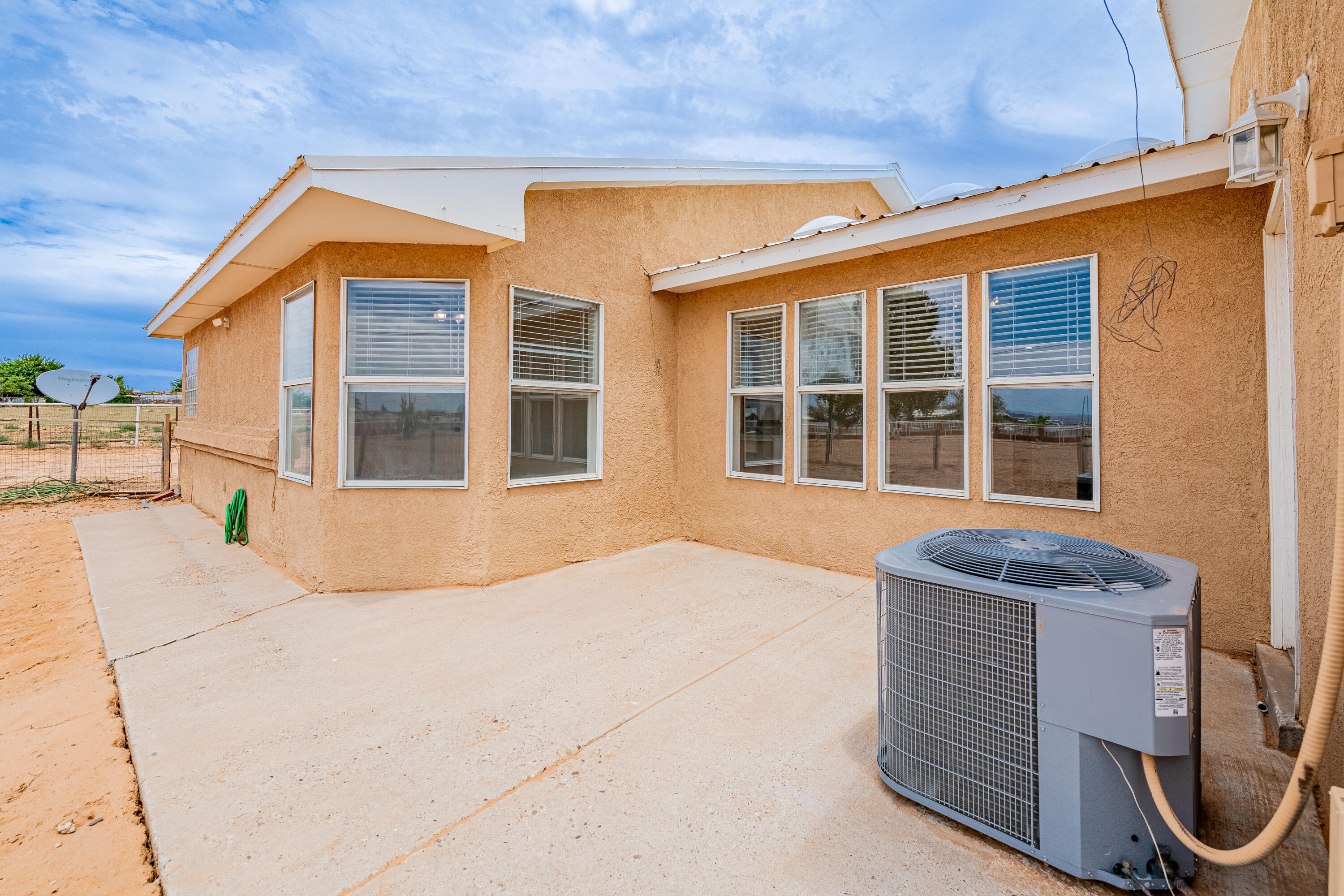 143 VAN CAMP Boulevard