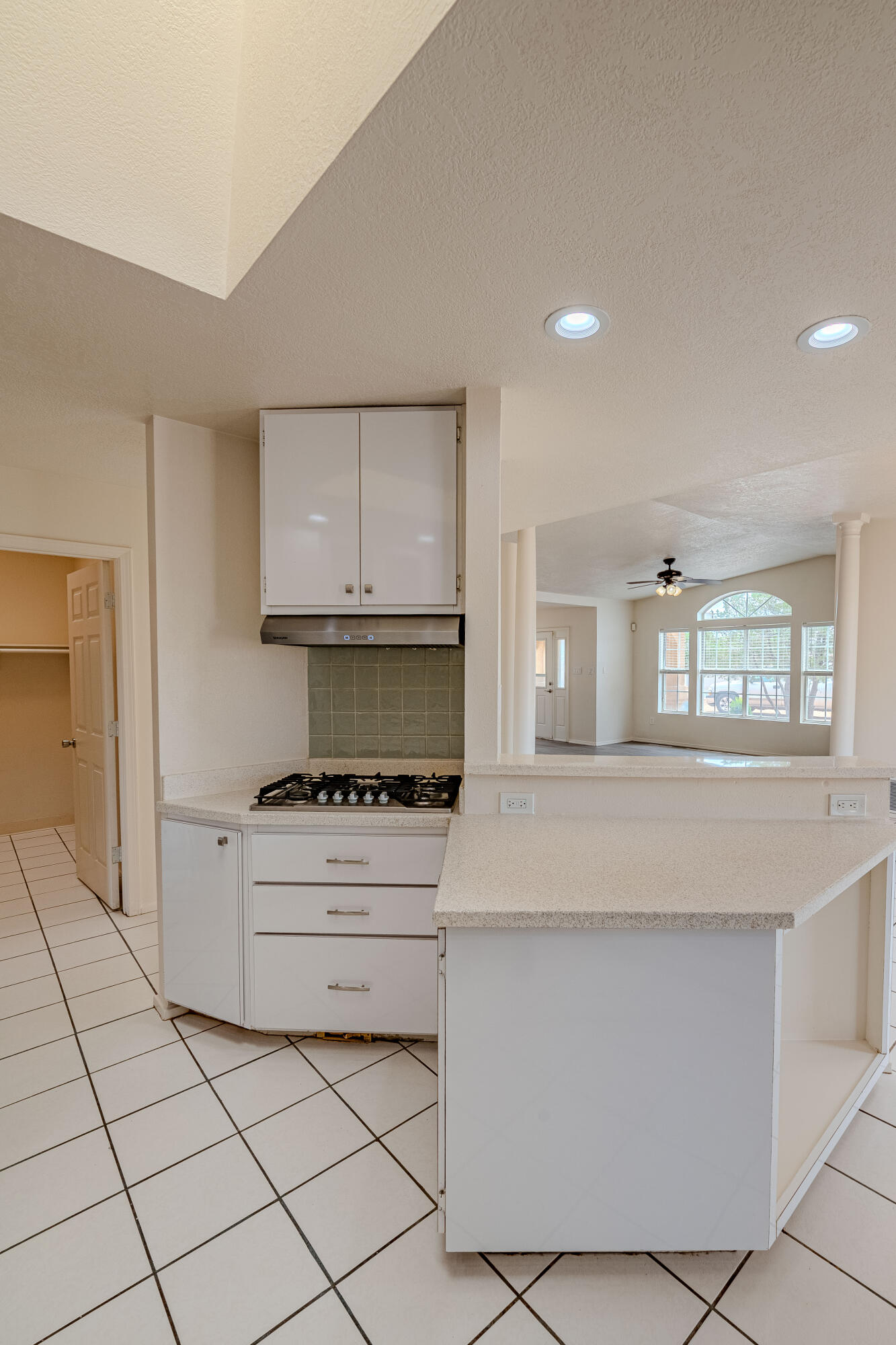 143 VAN CAMP Boulevard