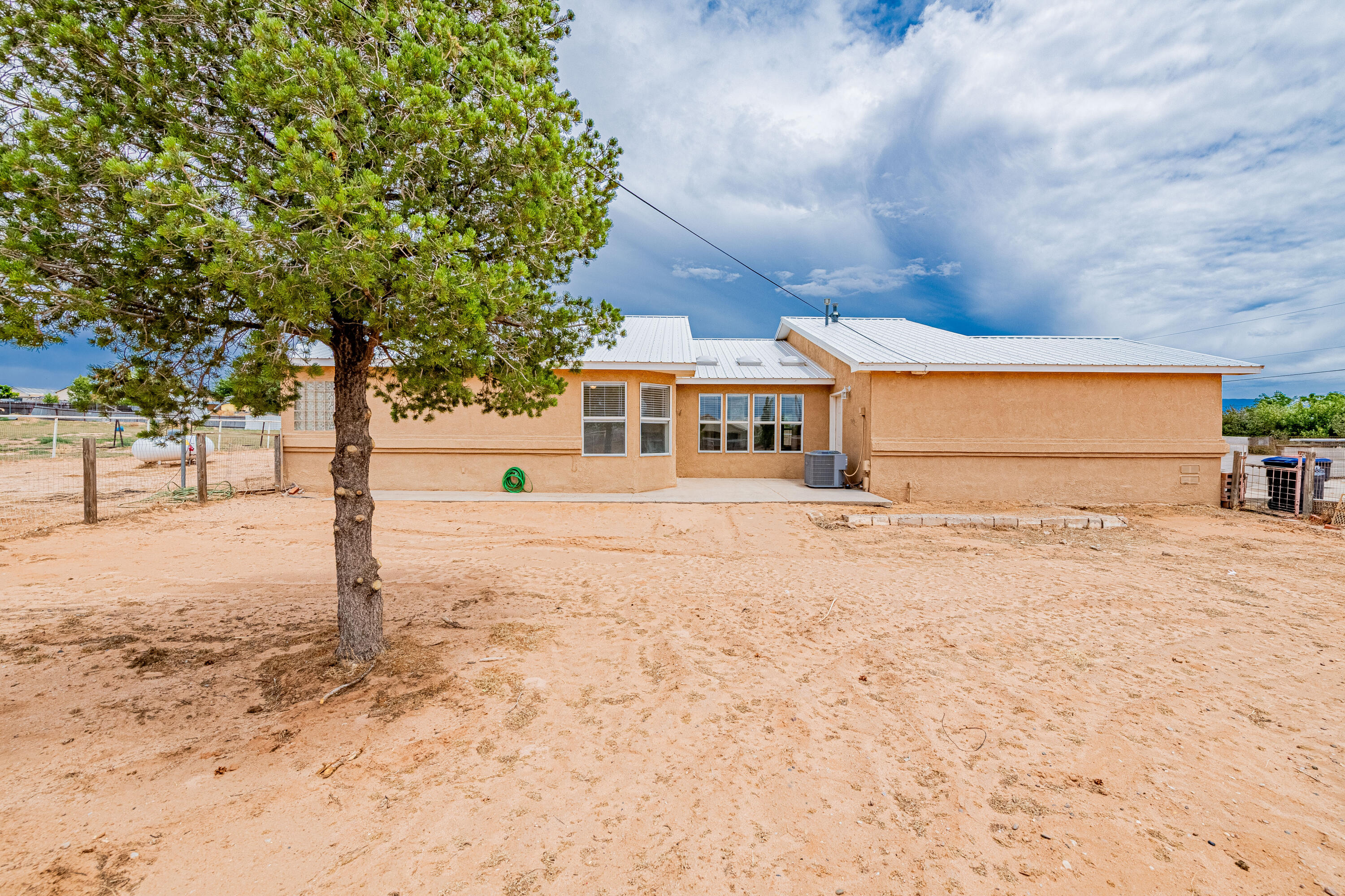 143 VAN CAMP Boulevard