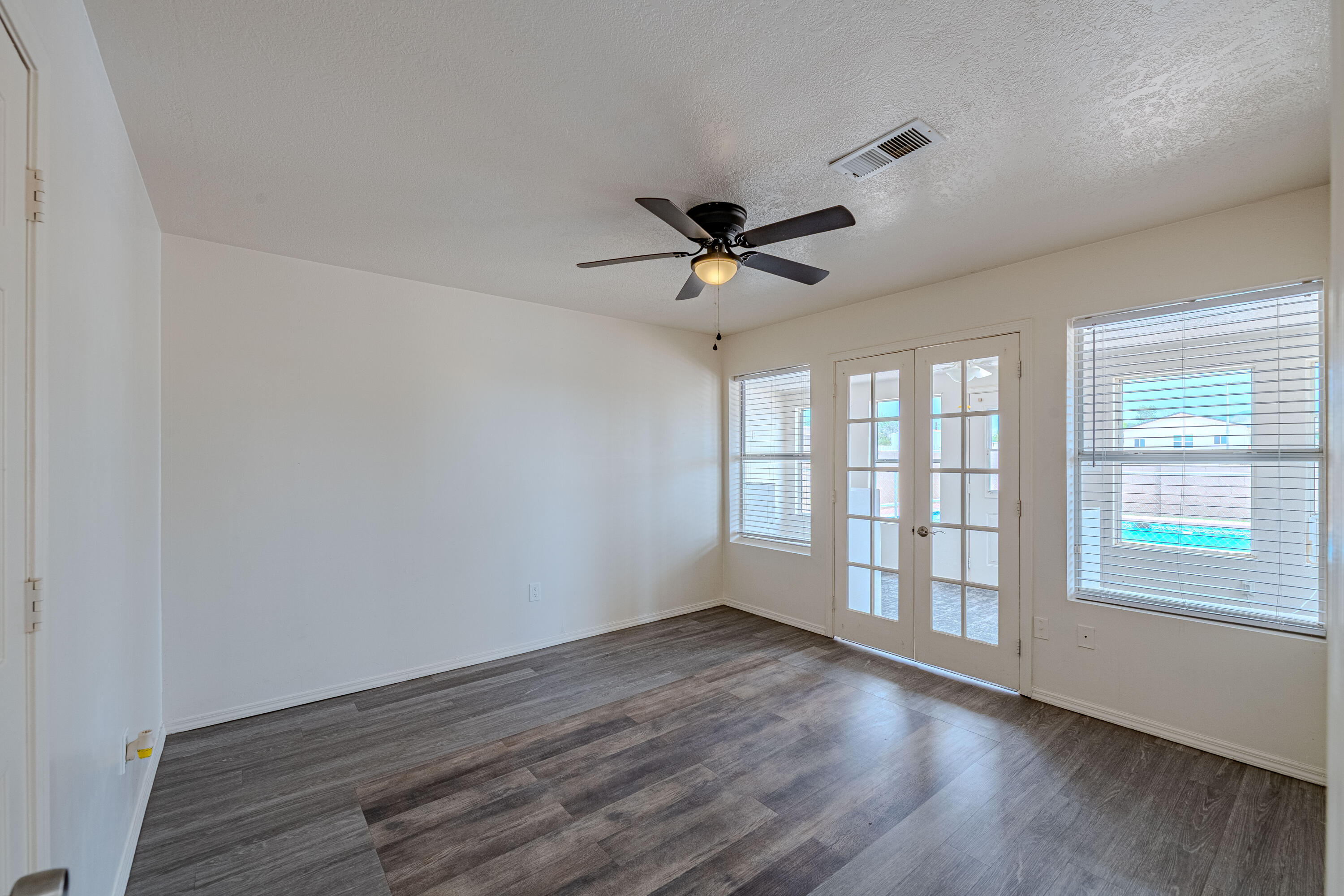 143 VAN CAMP Boulevard