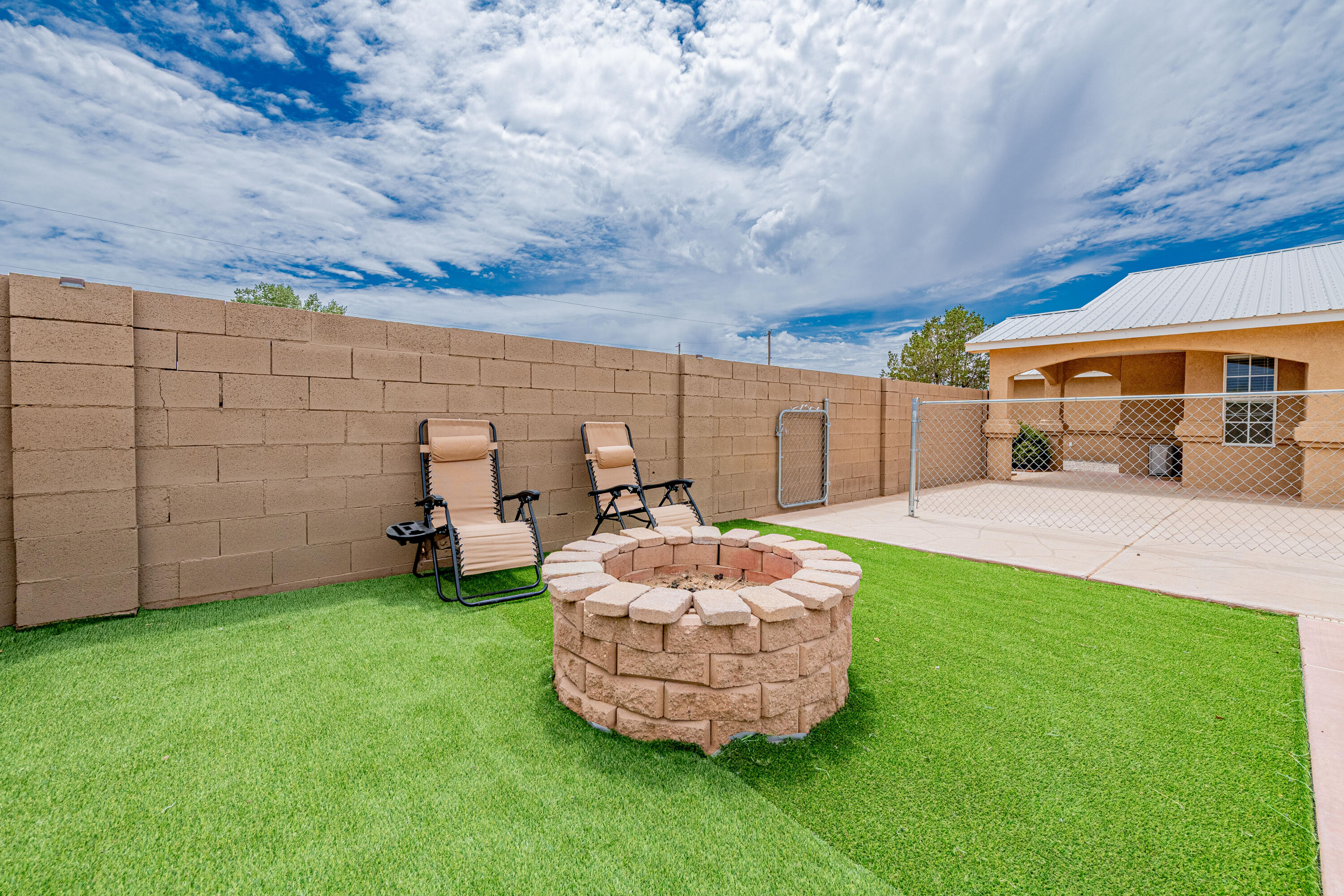 143 VAN CAMP Boulevard