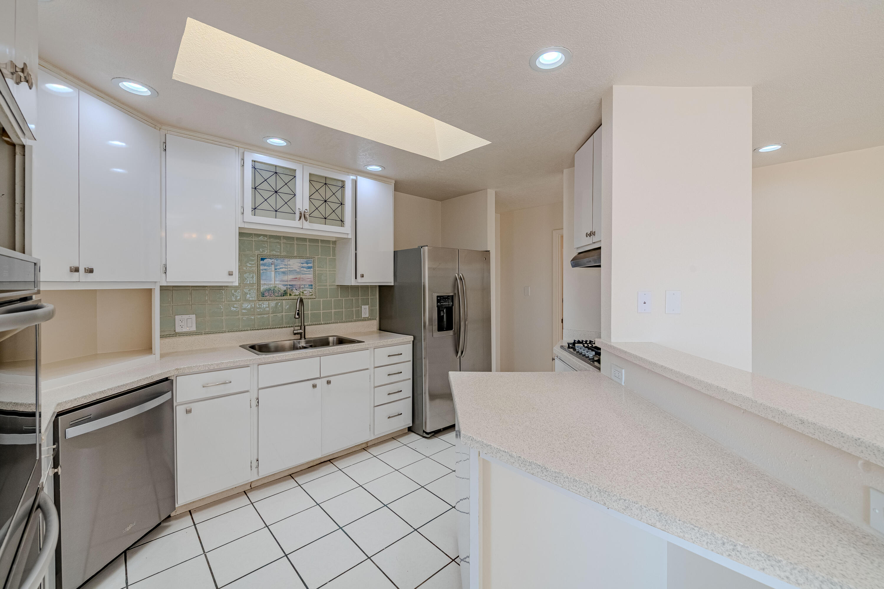 143 VAN CAMP Boulevard