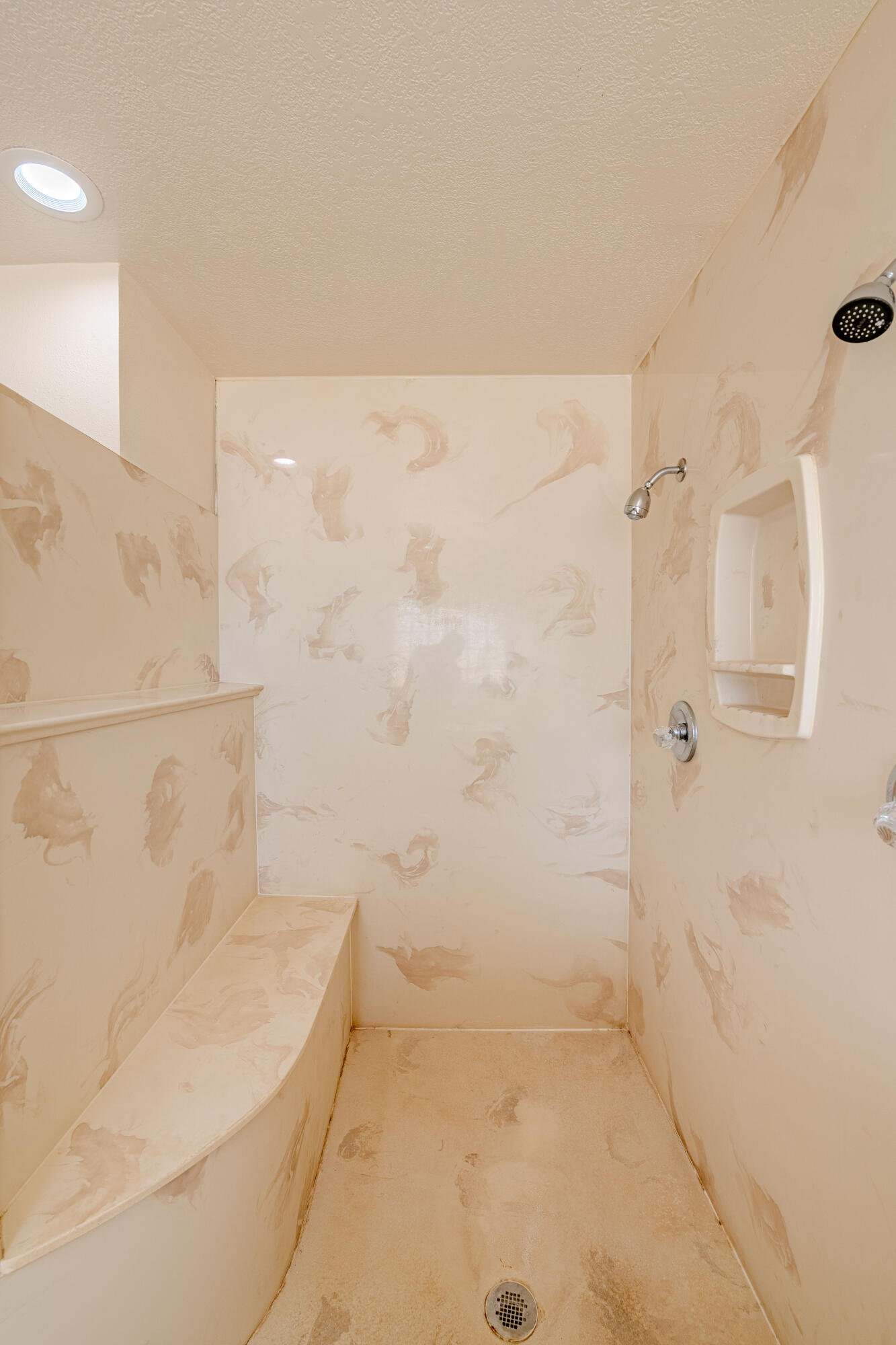 143 VAN CAMP Boulevard