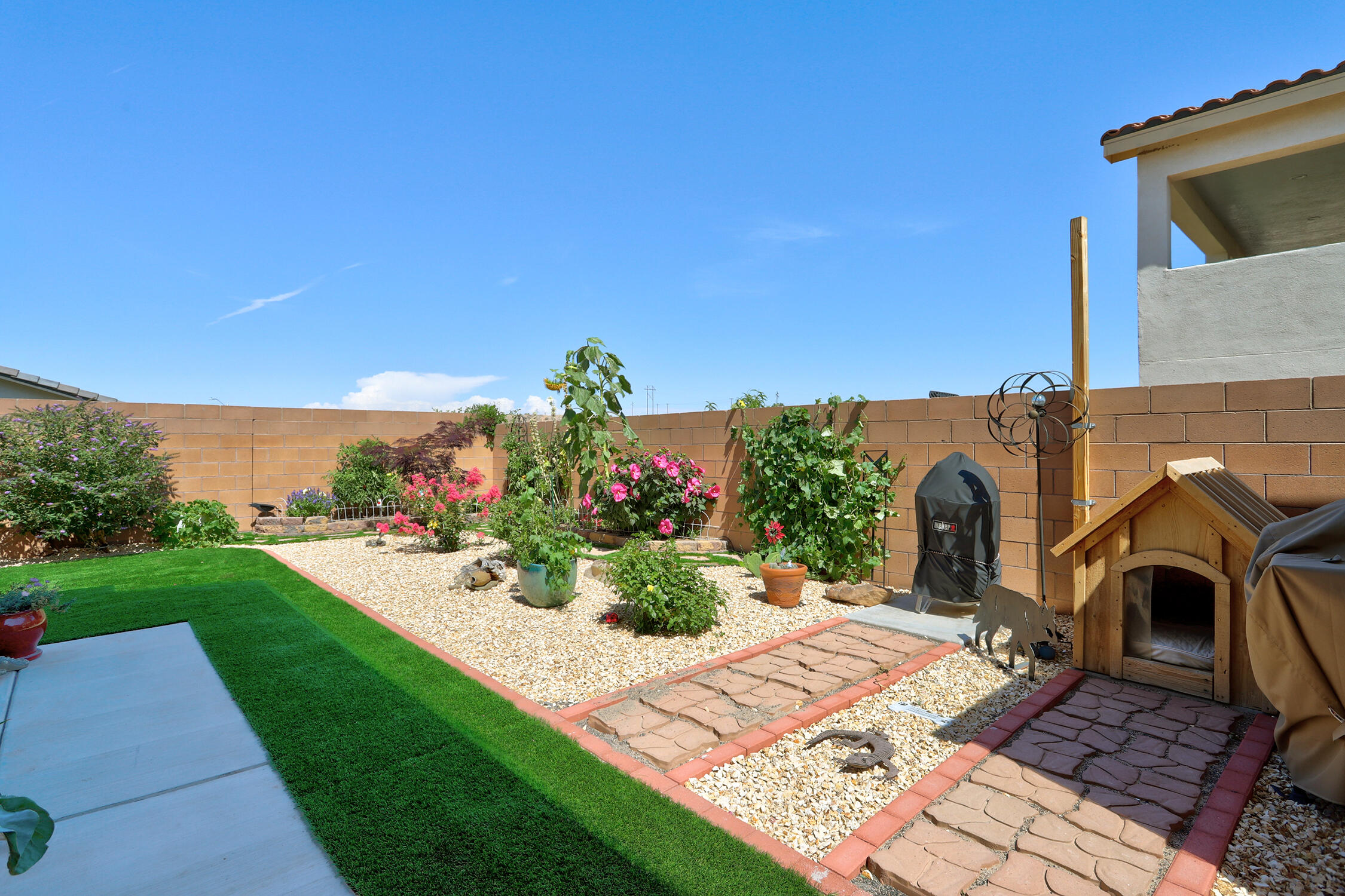 1805 SUNSET Street SE