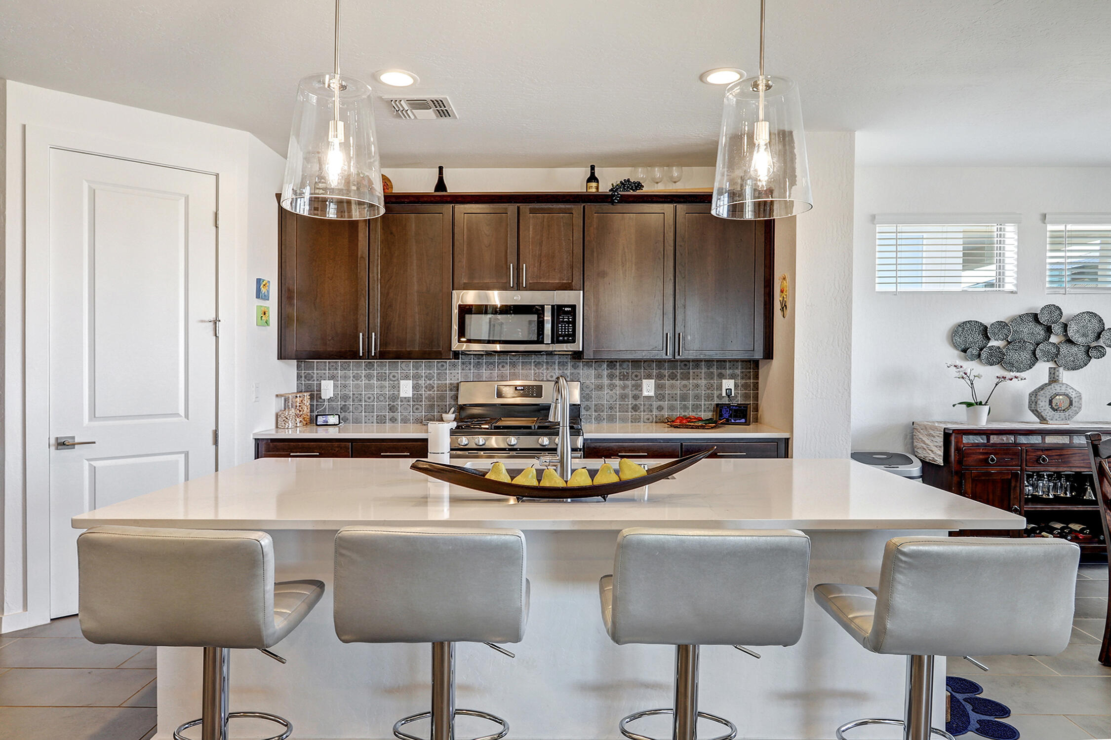 1805 SUNSET Street SE