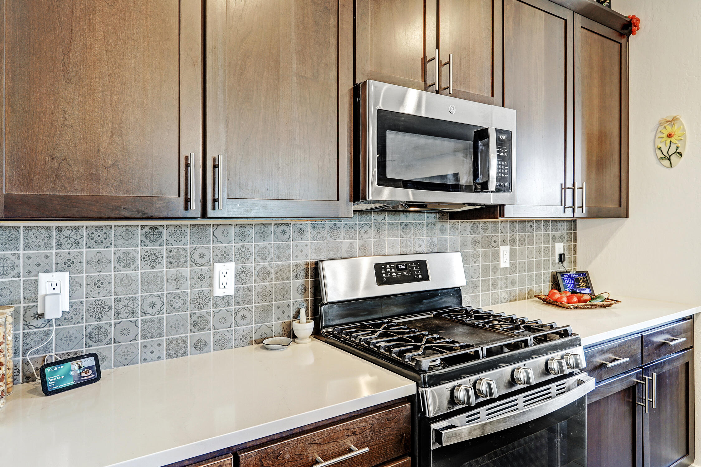 1805 SUNSET Street SE